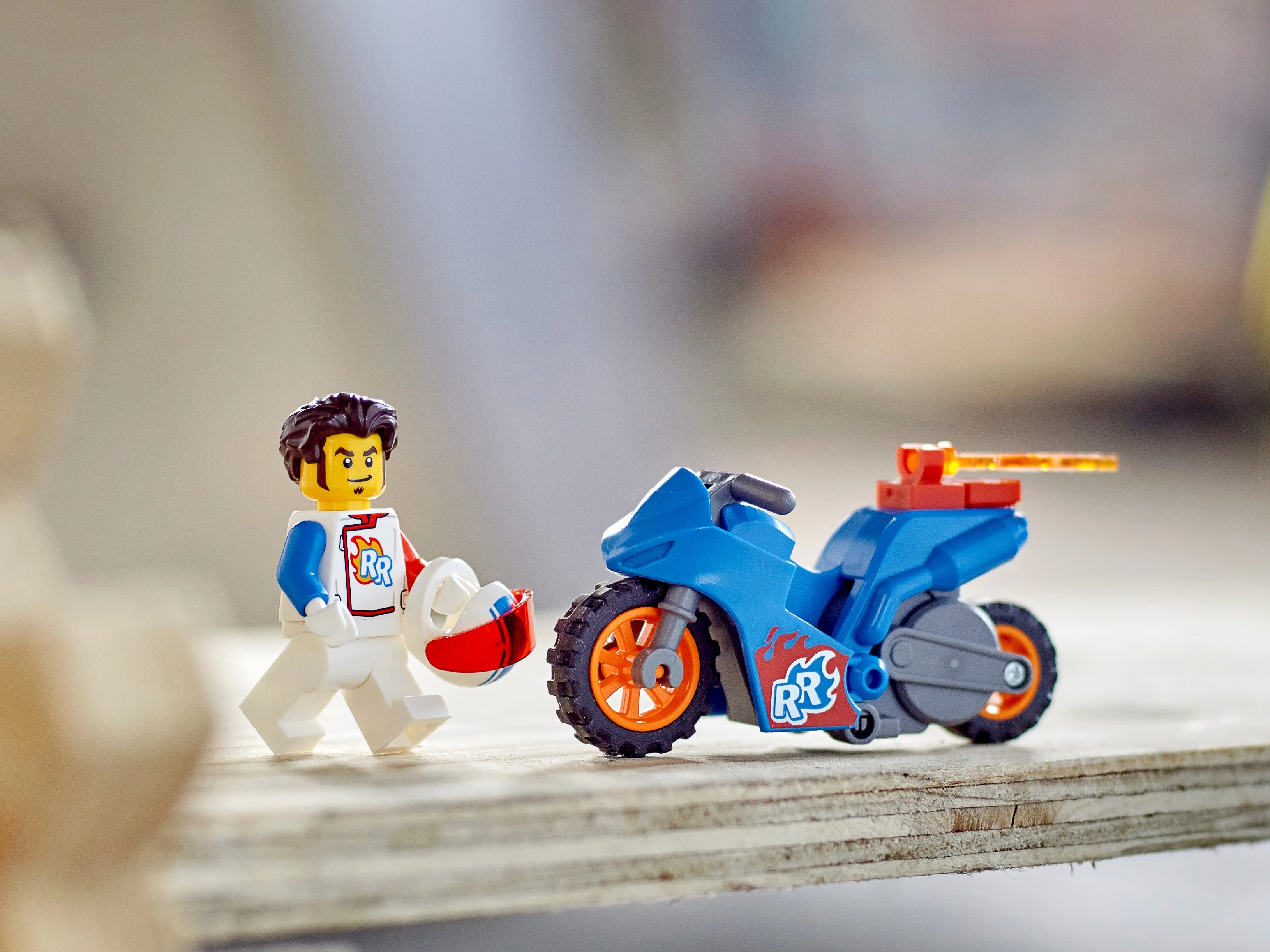 Rocket Stunt Bike - Image 11