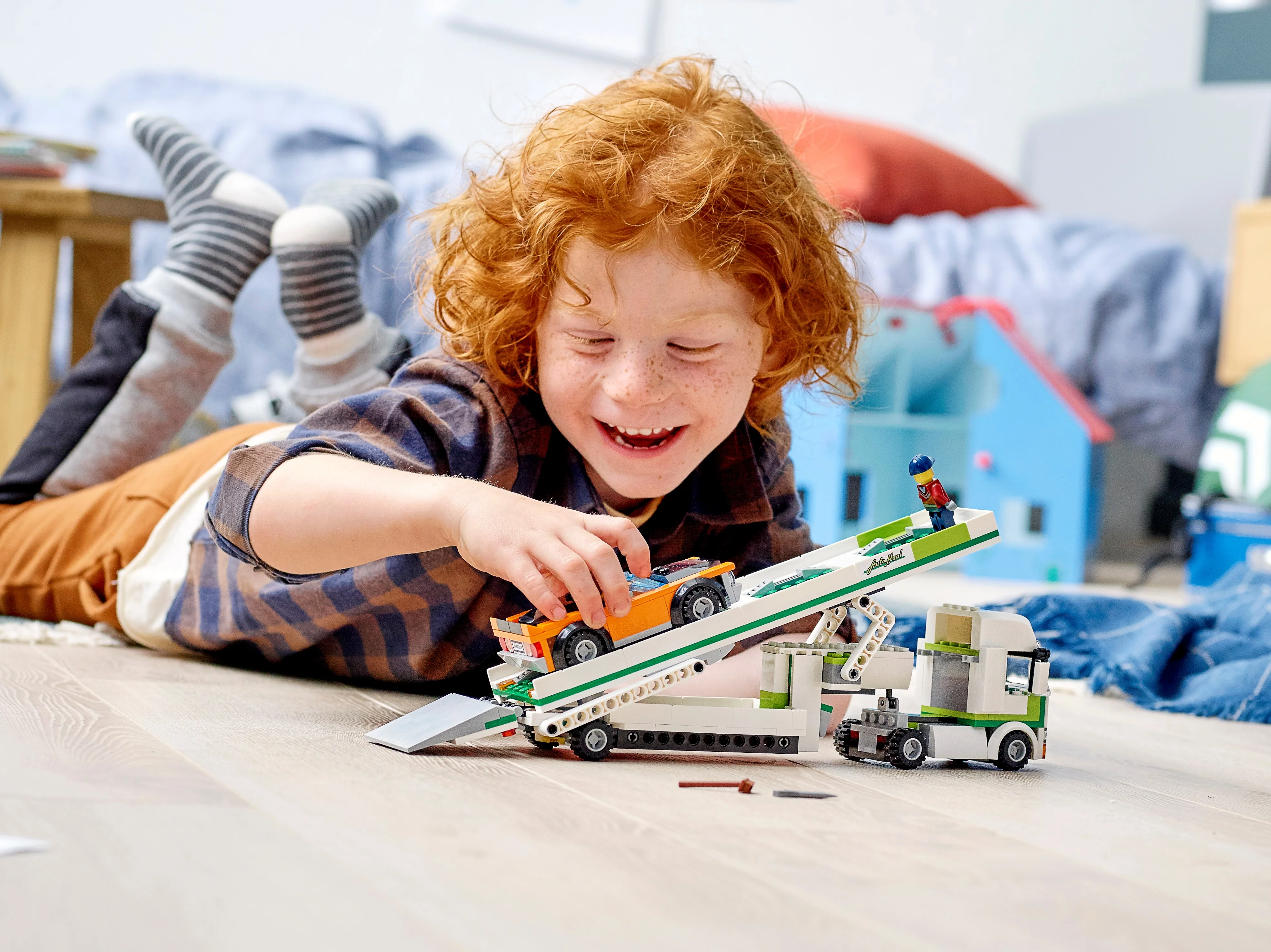 Car Transporter - Image 11
