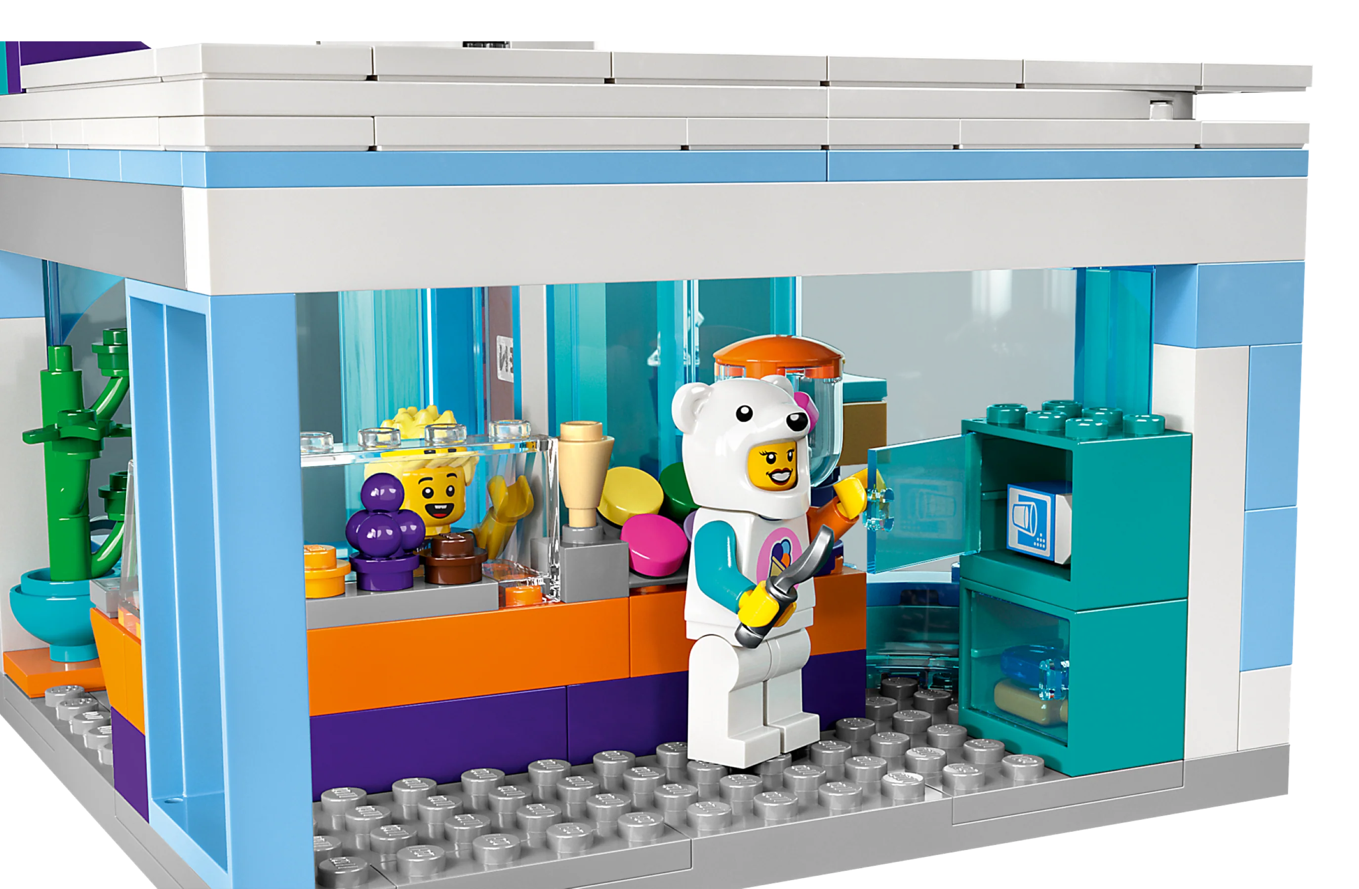 Ice-Cream Shop - Image 5