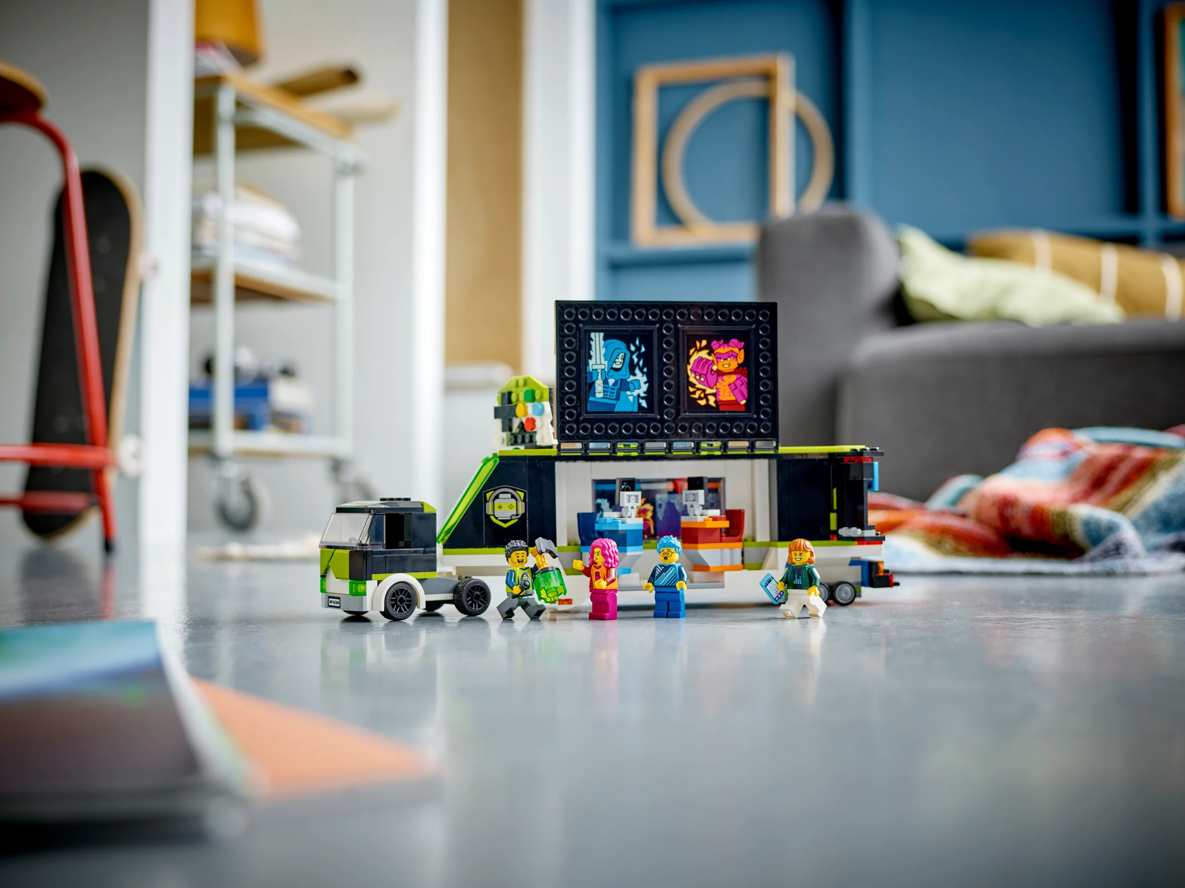 Gaming Tournament Truck - Image 10