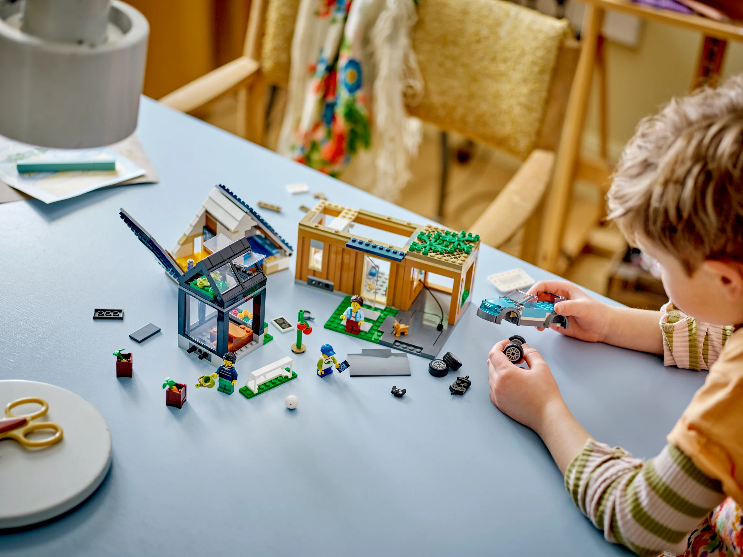 Family House and Electric Car - Image 11