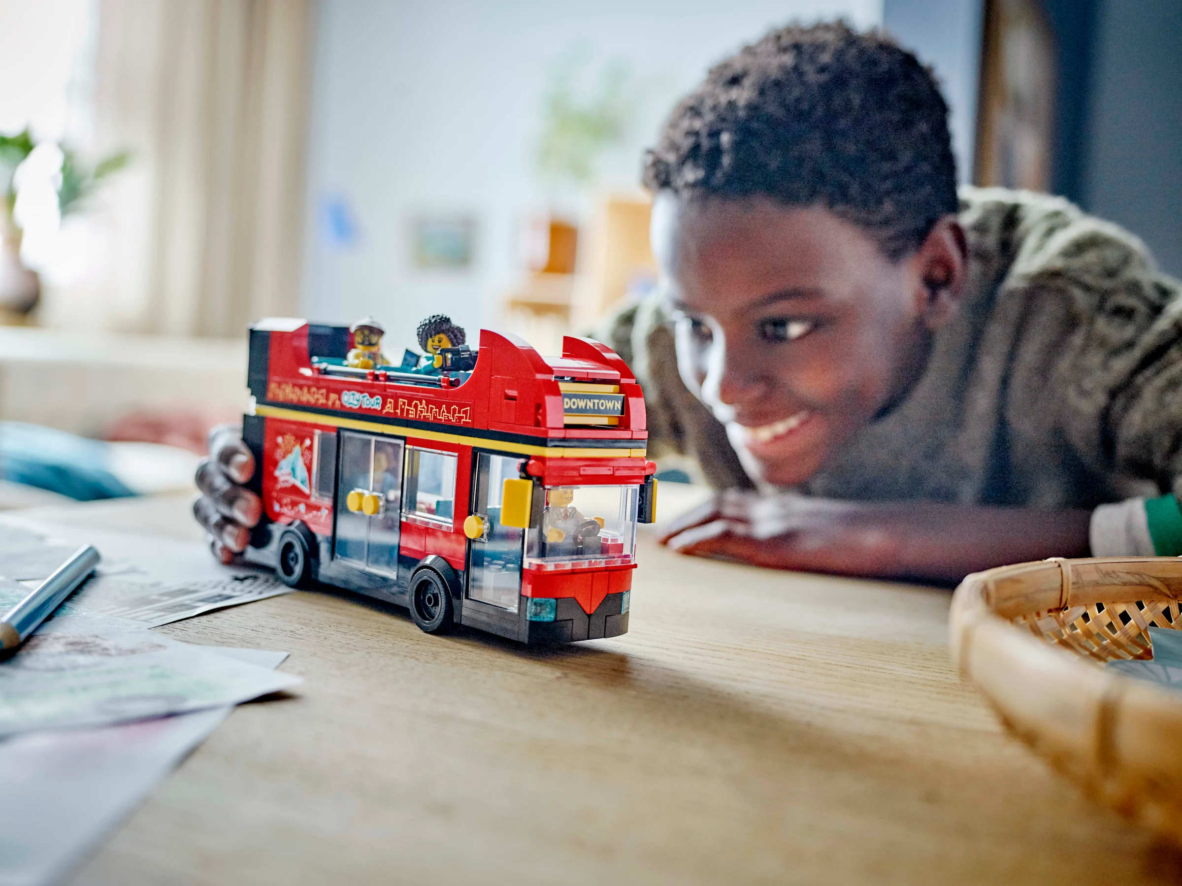 Double-Decker Sightseeing Bus - Image 9
