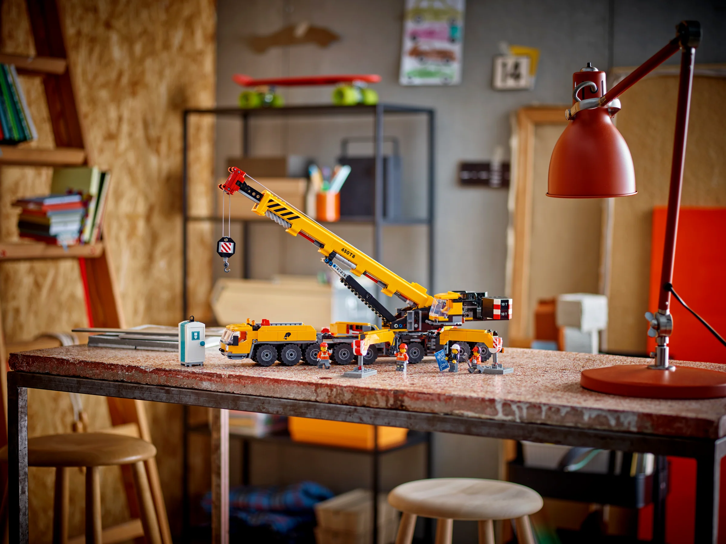 Mobile Construction Crane - Image 11