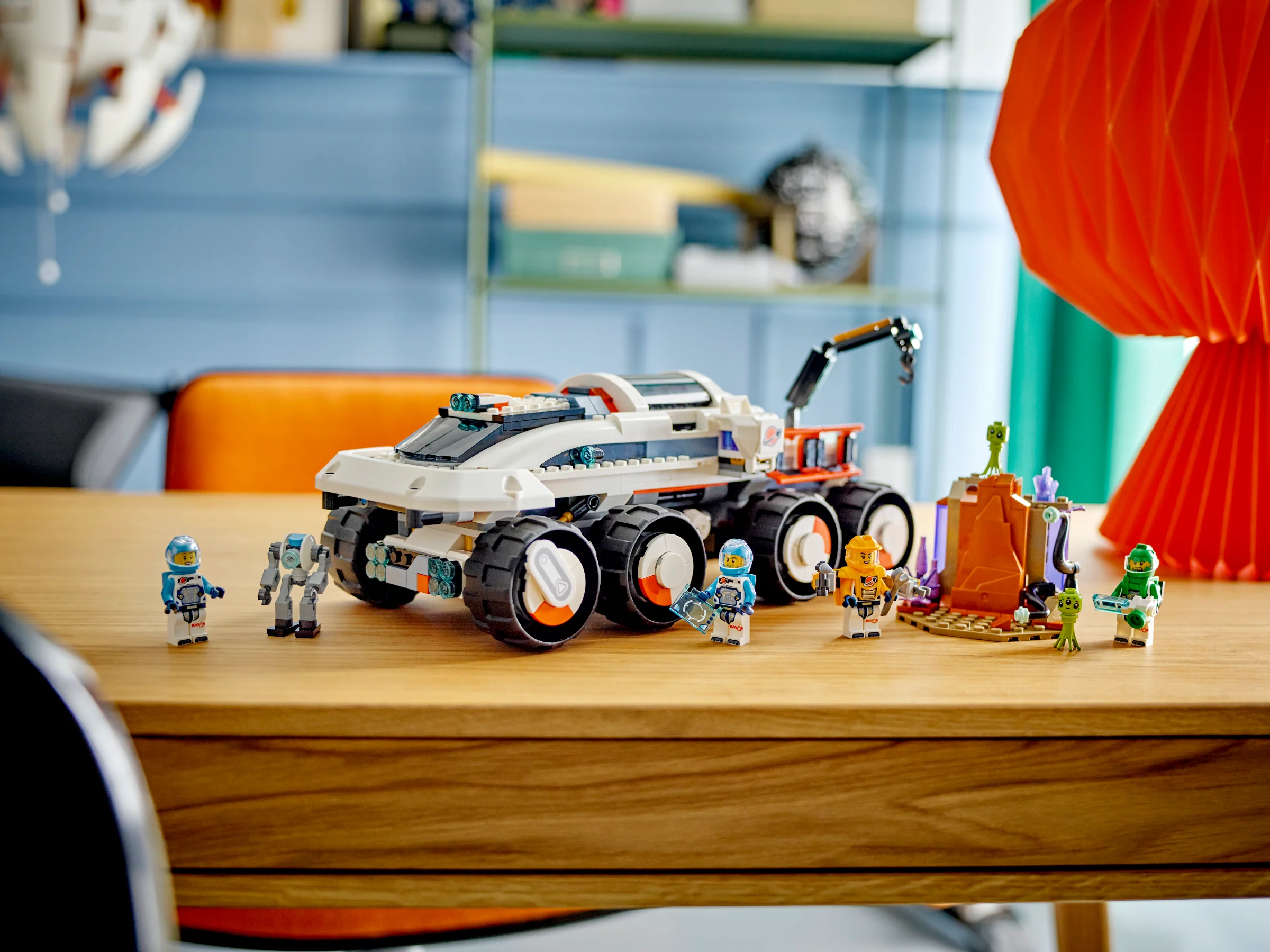 Command Rover and Crane Loader - Image 8