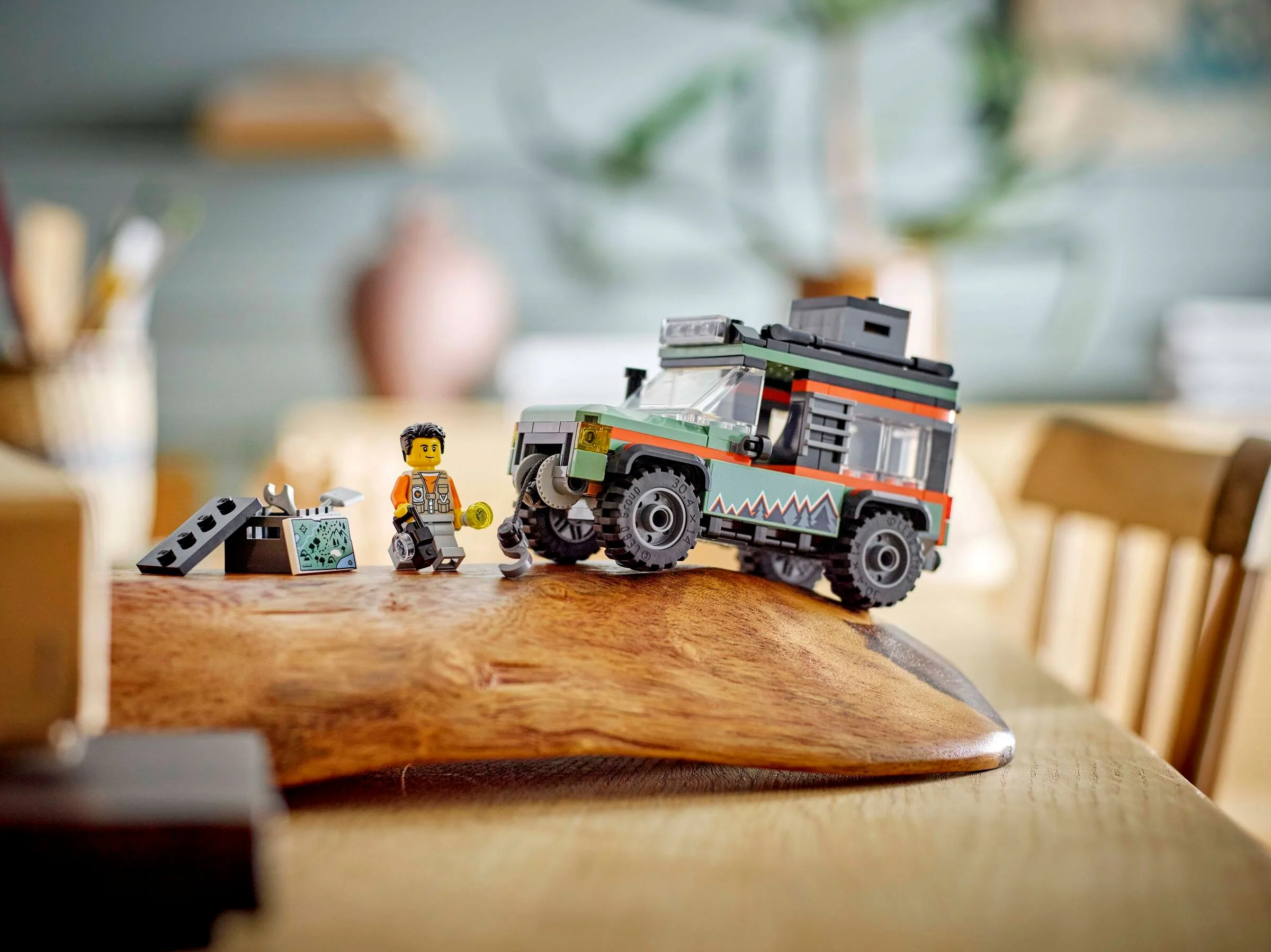 Off-Road Mountain Truck - Image 10