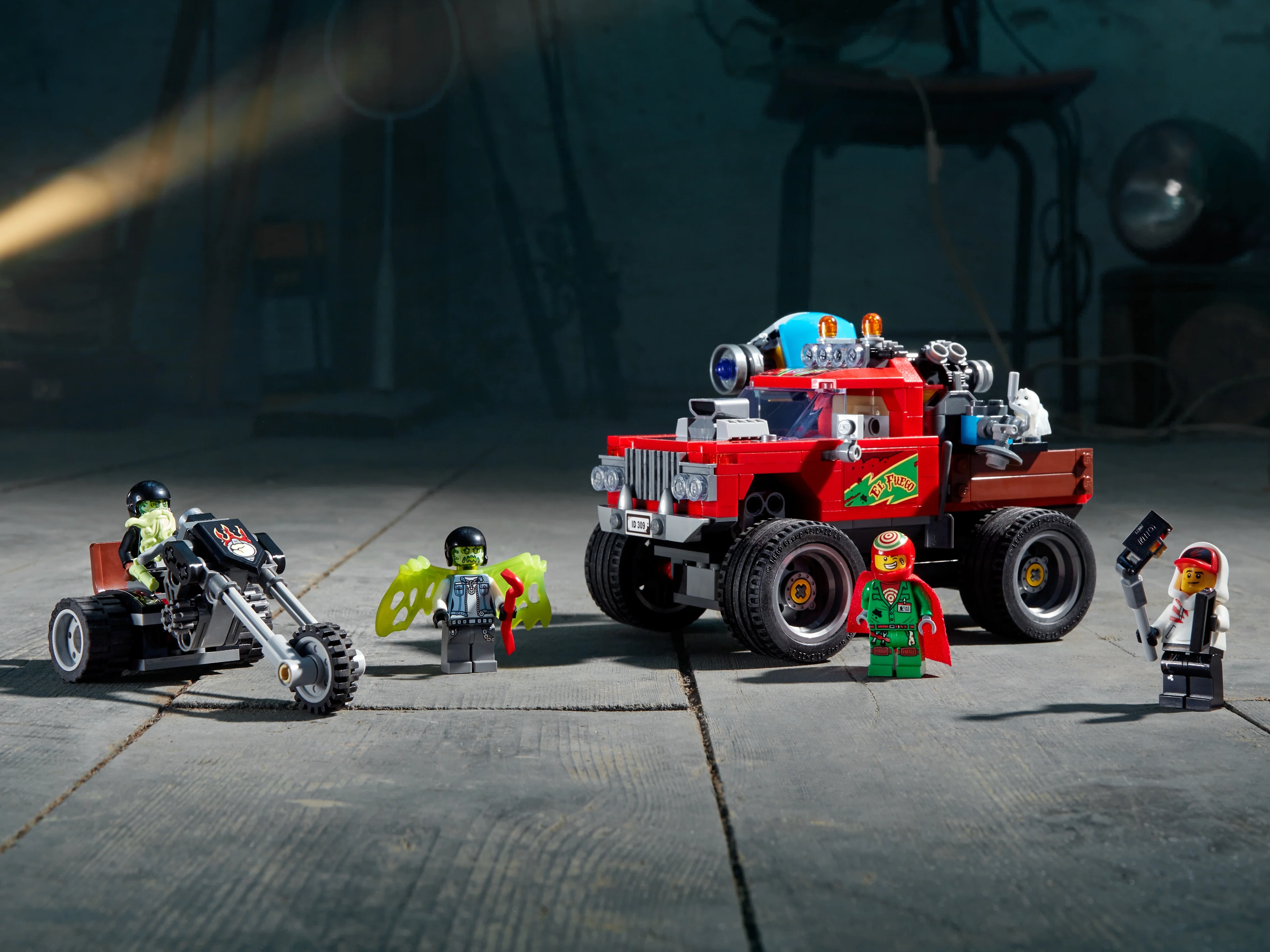 El Fuego's Stunt Truck - Image 12