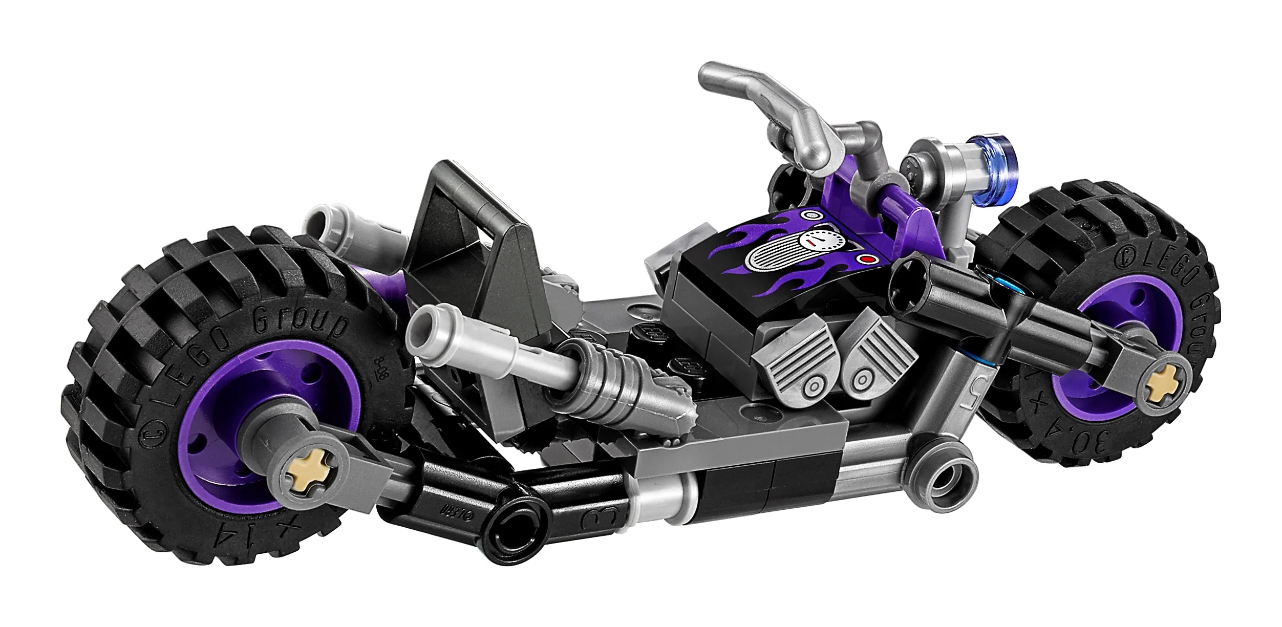Catwoman Catcycle Chase - Image 4