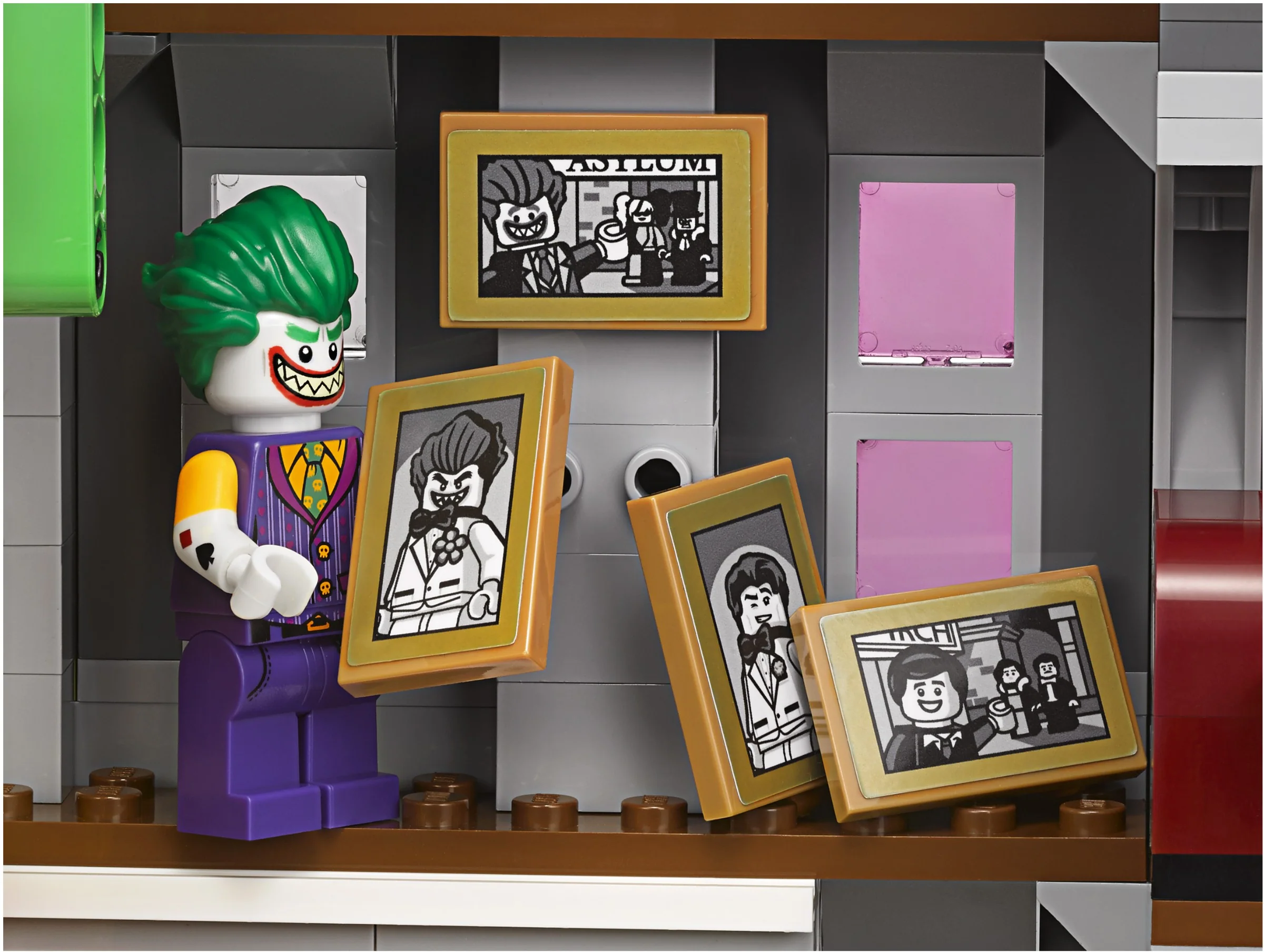 The Joker Manor - Image 6