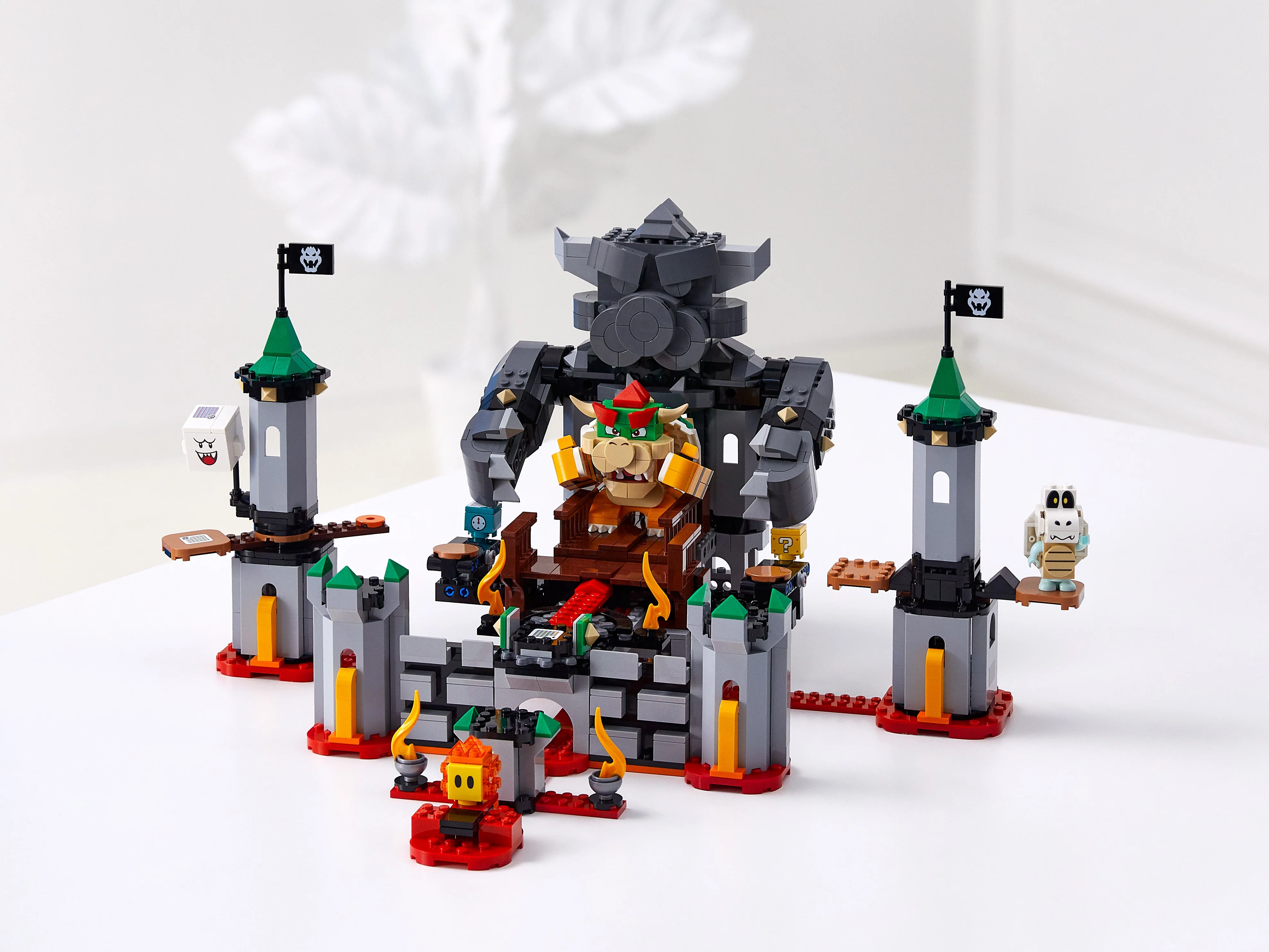 Bowser's Castle Boss Battle - Image 4