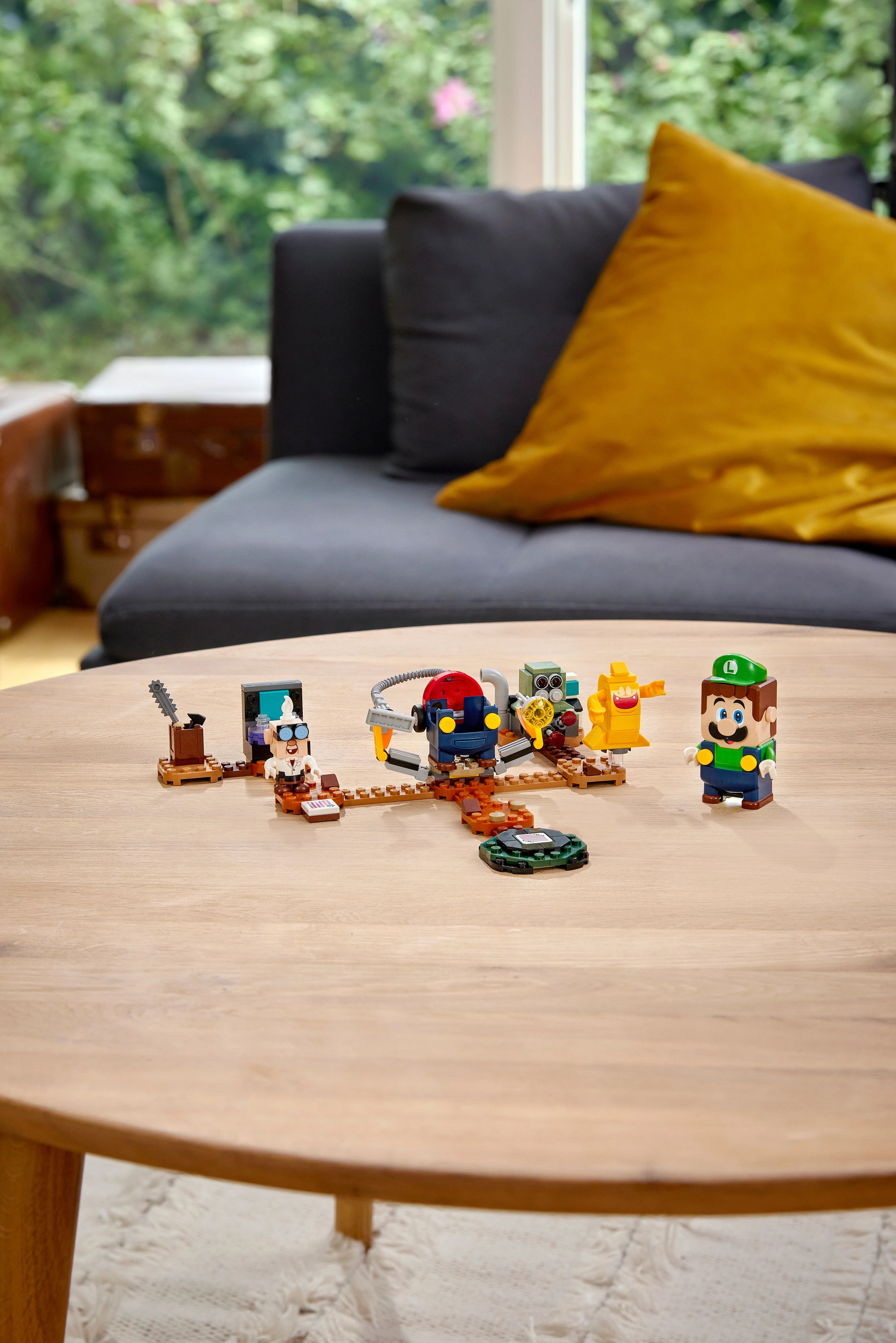 Luigi's Mansion Lab and Poltergust - Image 8