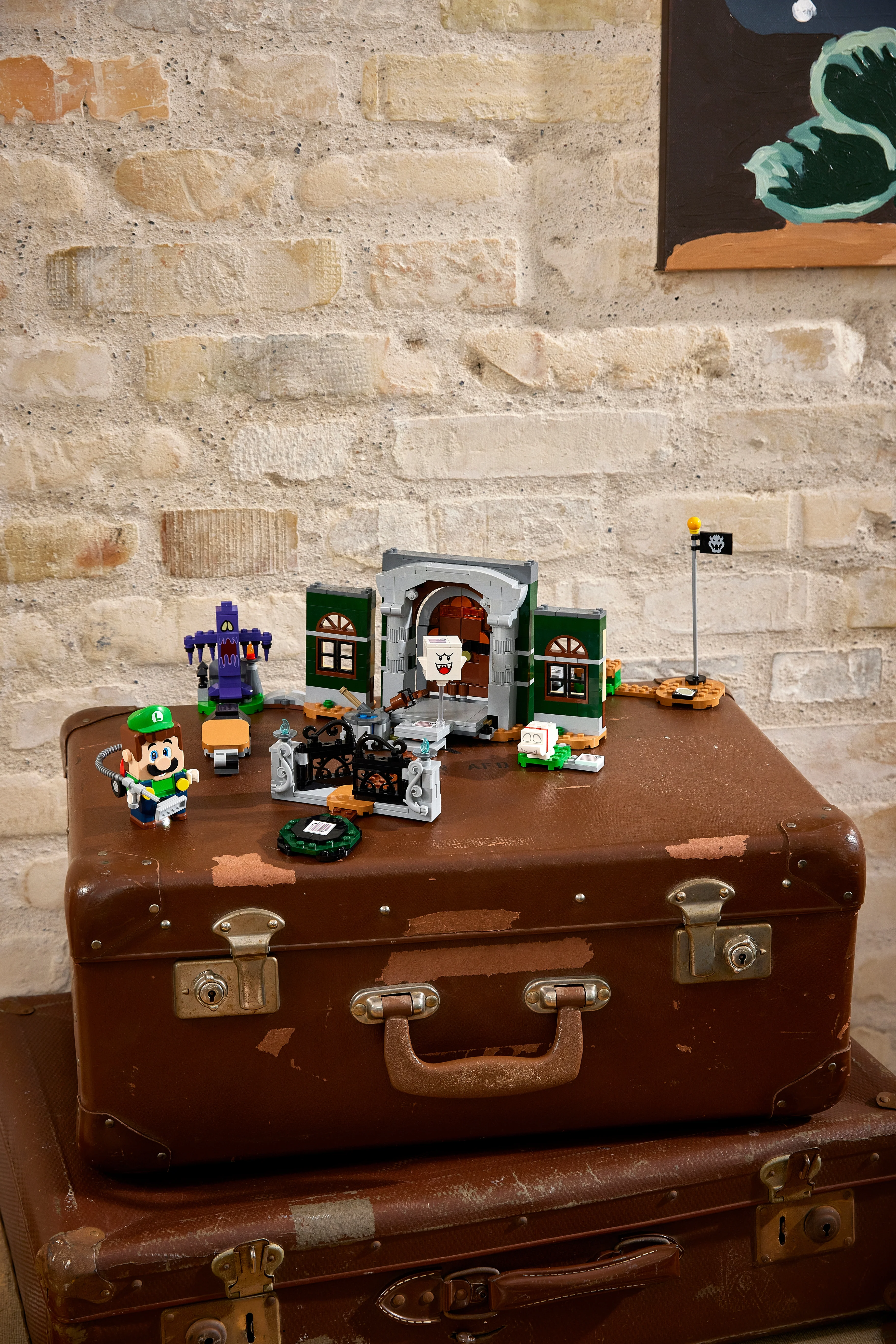 Luigi's Mansion Entryway - Image 12