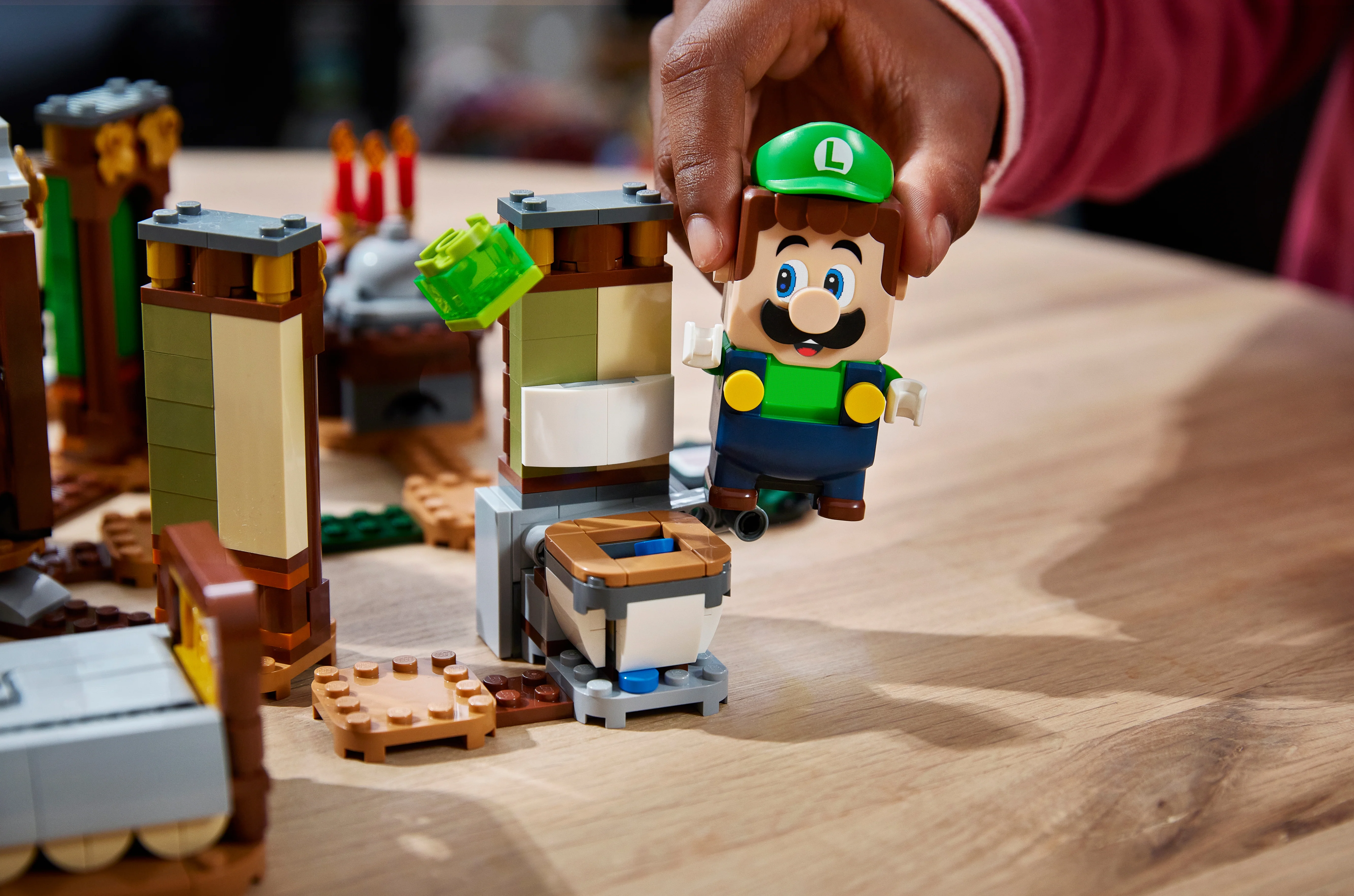 Luigi's Mansion Haunt-and-Seek - Image 11