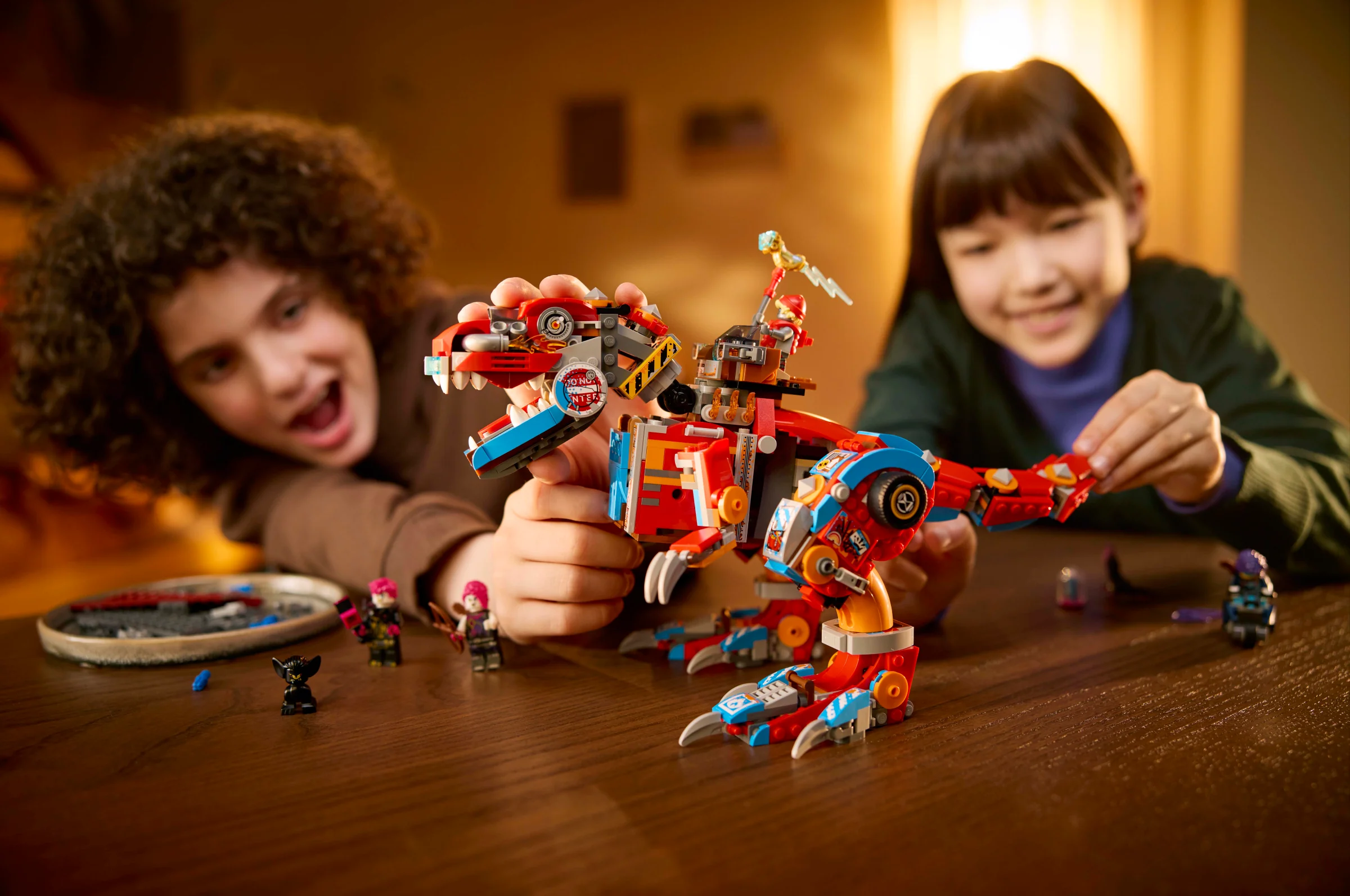Cooper's Robot Dinosaur C-Rex - Image 5
