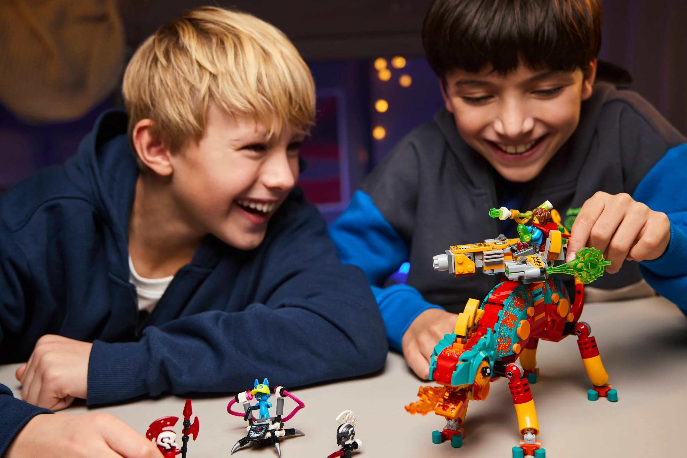 Mateo's Fire Chameleon - Image 7