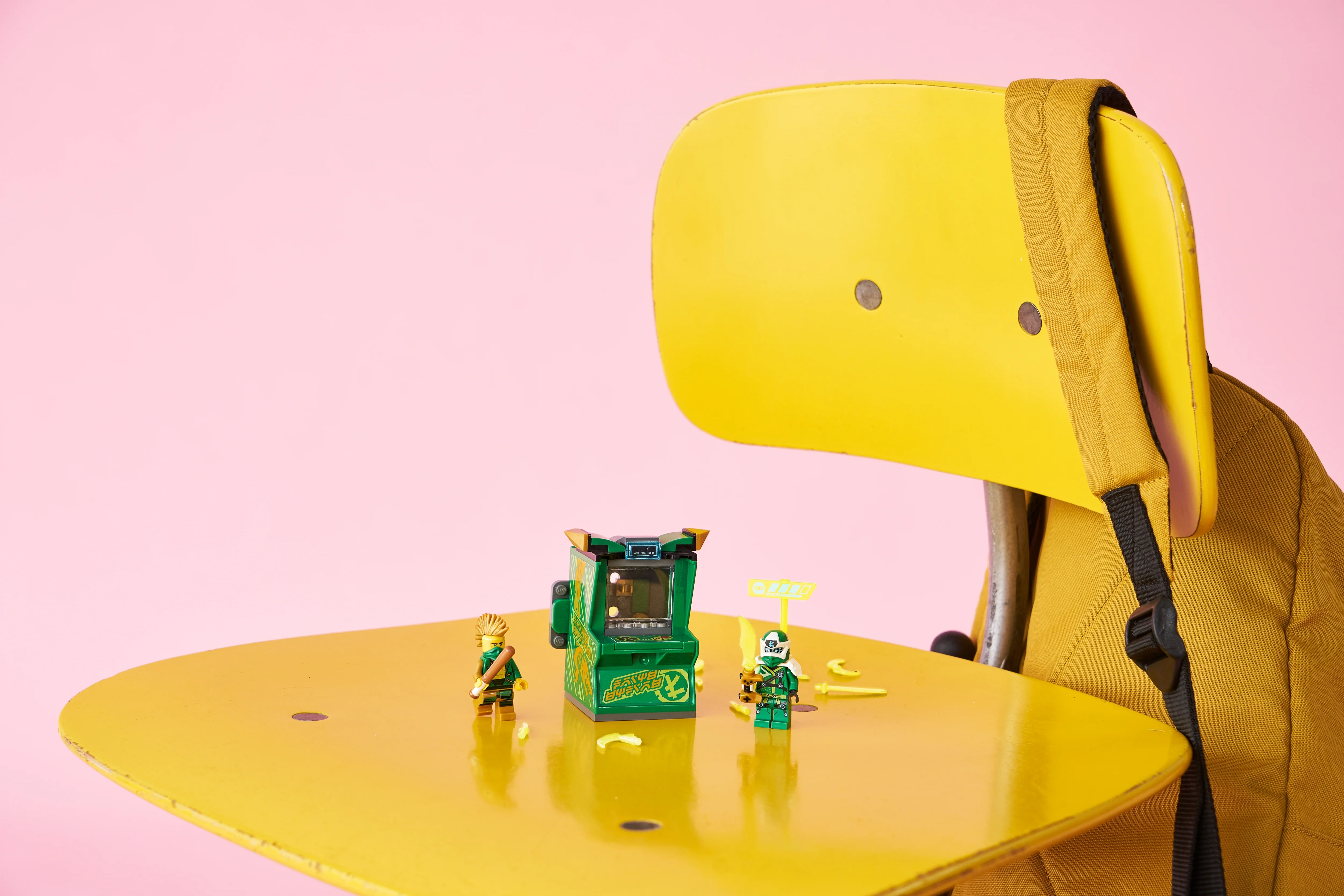 Lloyd Avatar - Arcade Pod - Image 10