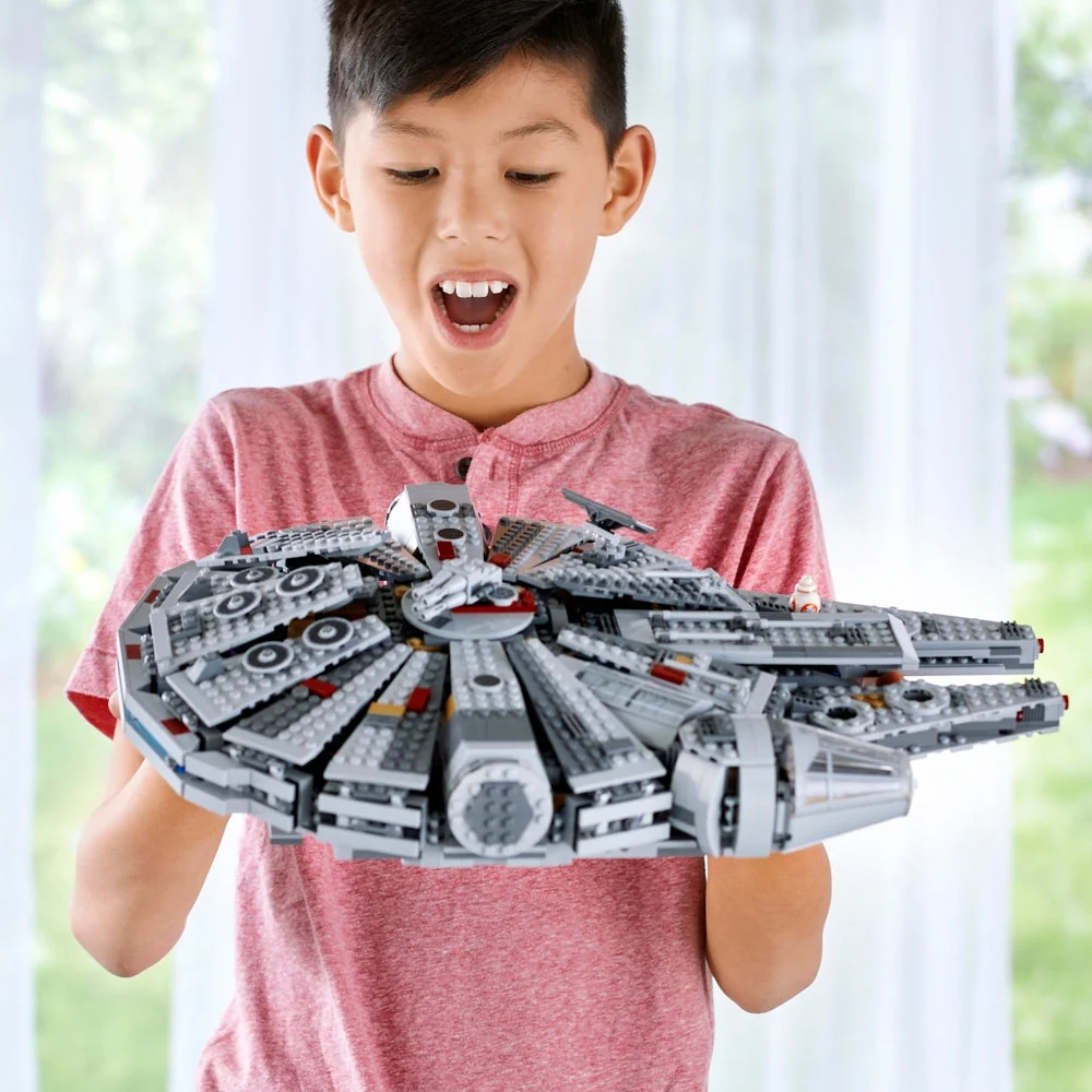 Millennium Falcon - Image 5