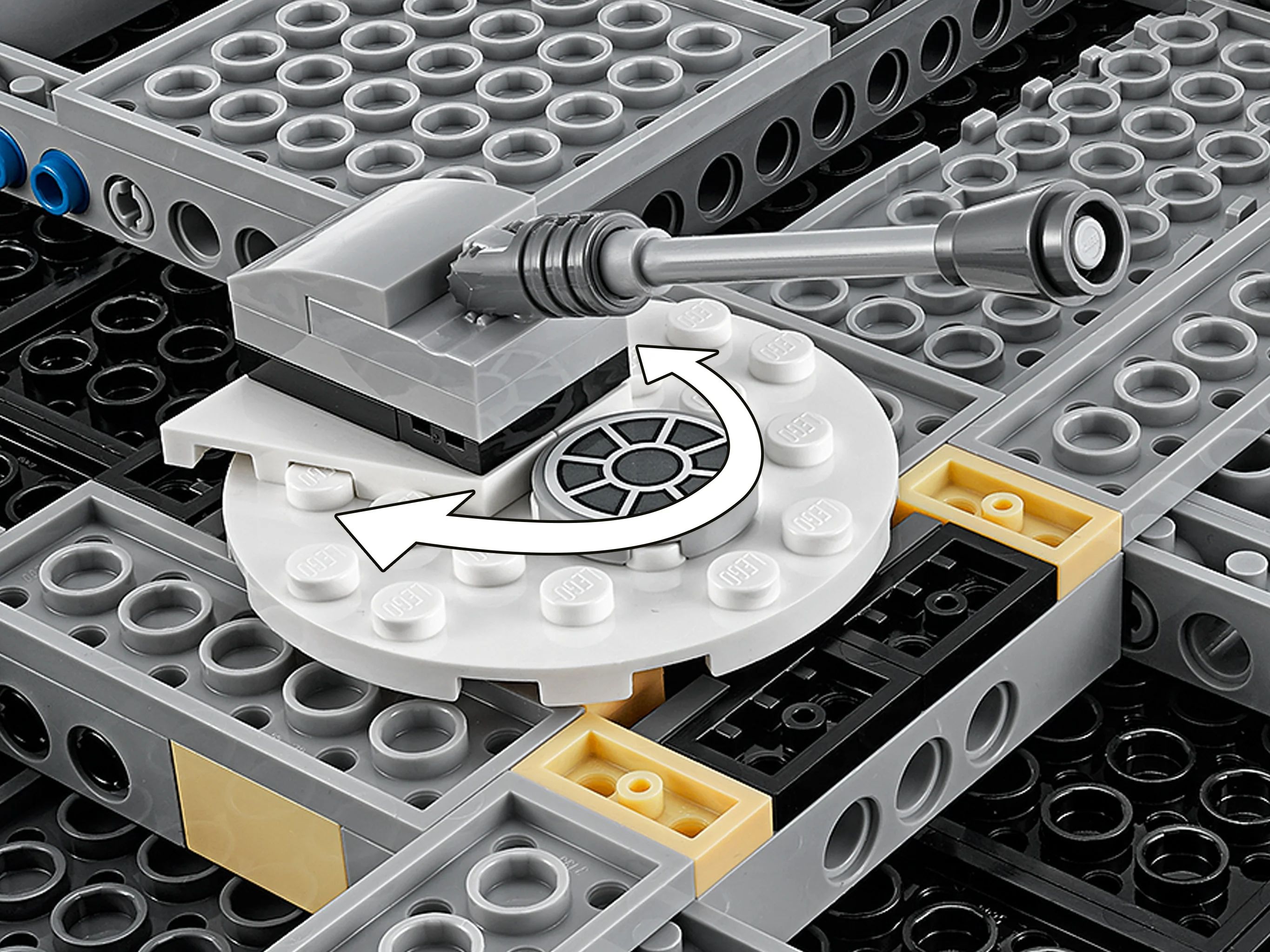 Kessel Run Millennium Falcon - Image 10