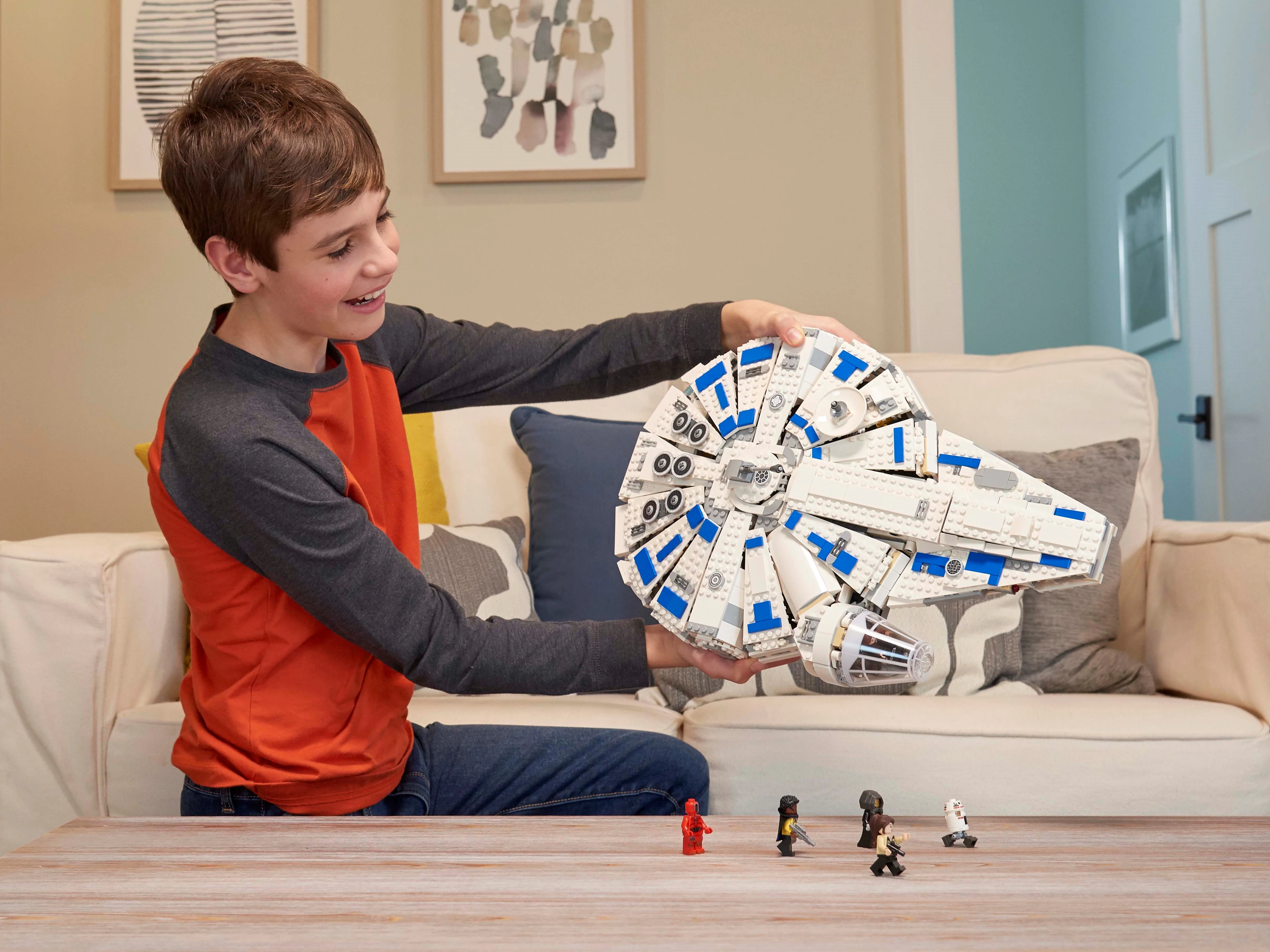 Kessel Run Millennium Falcon - Image 12