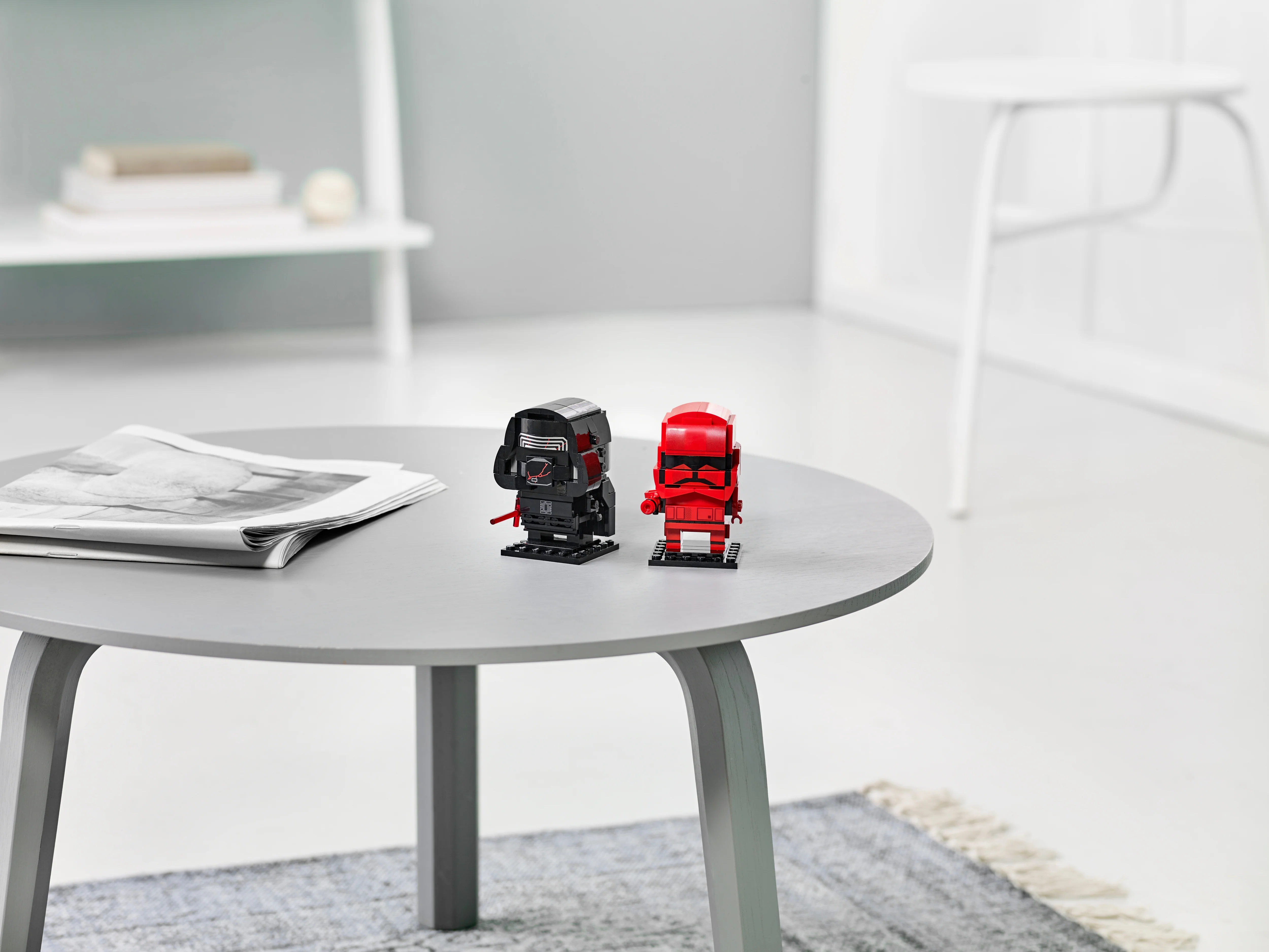 Kylo Ren & Sith Trooper - Image 7