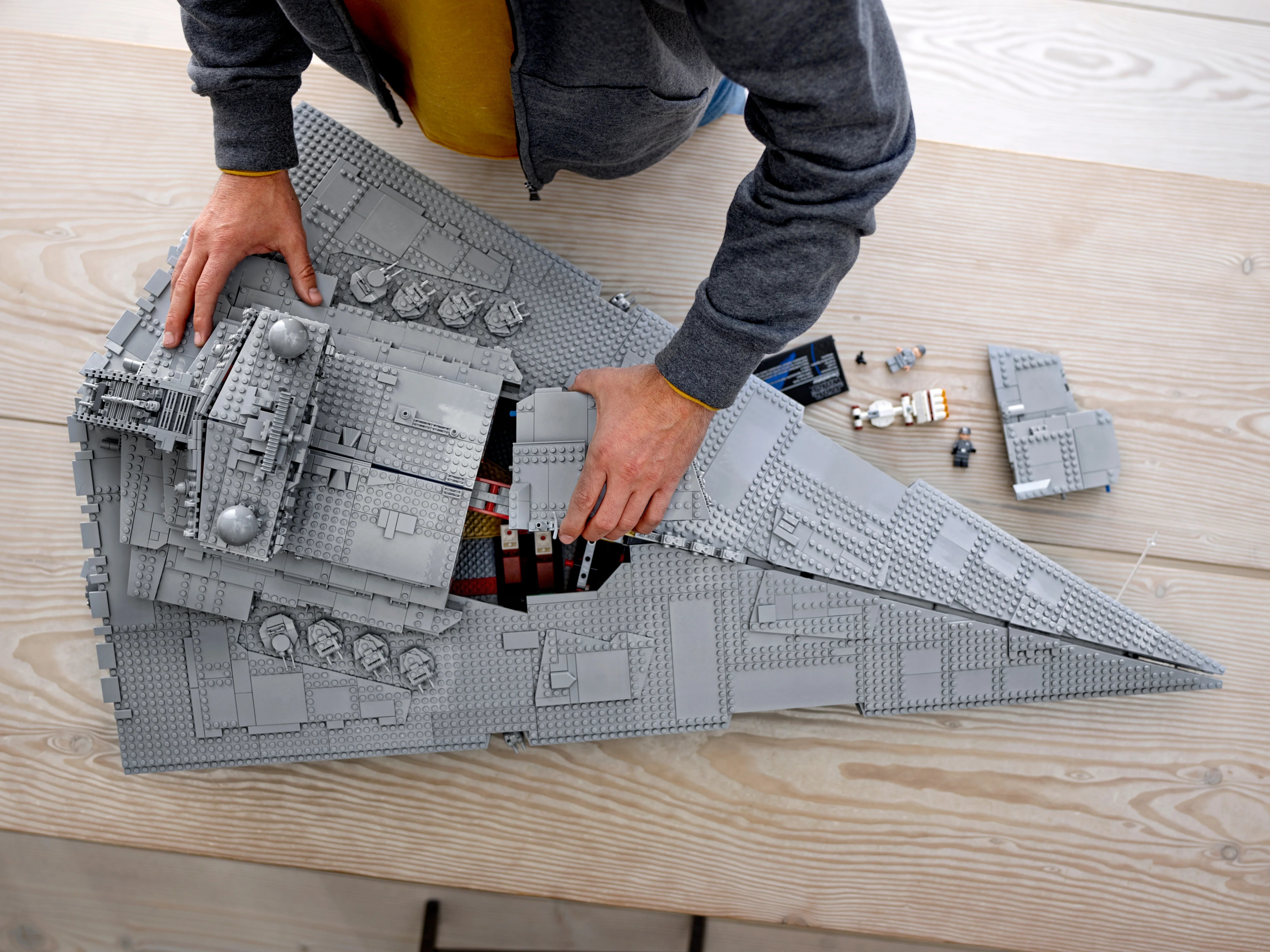 Imperial Star Destroyer - Image 19