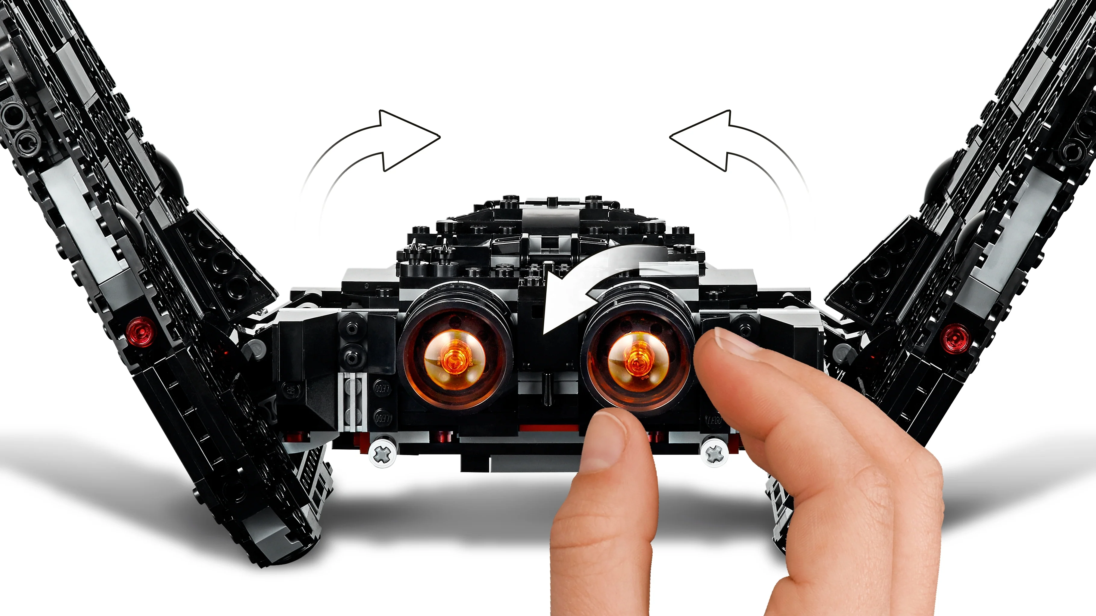 Kylo Ren's Shuttle - Image 13
