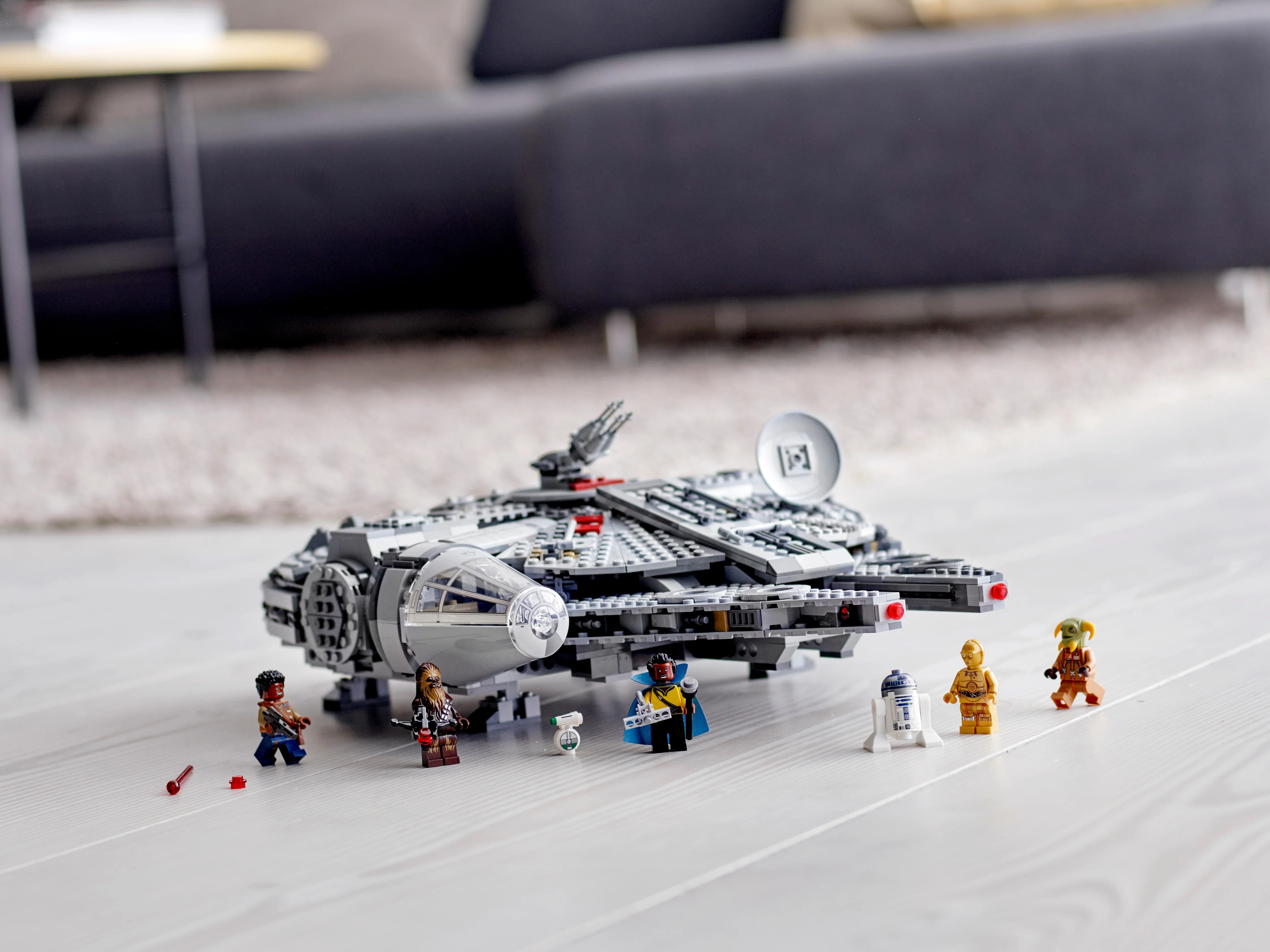 Millennium Falcon - Image 24