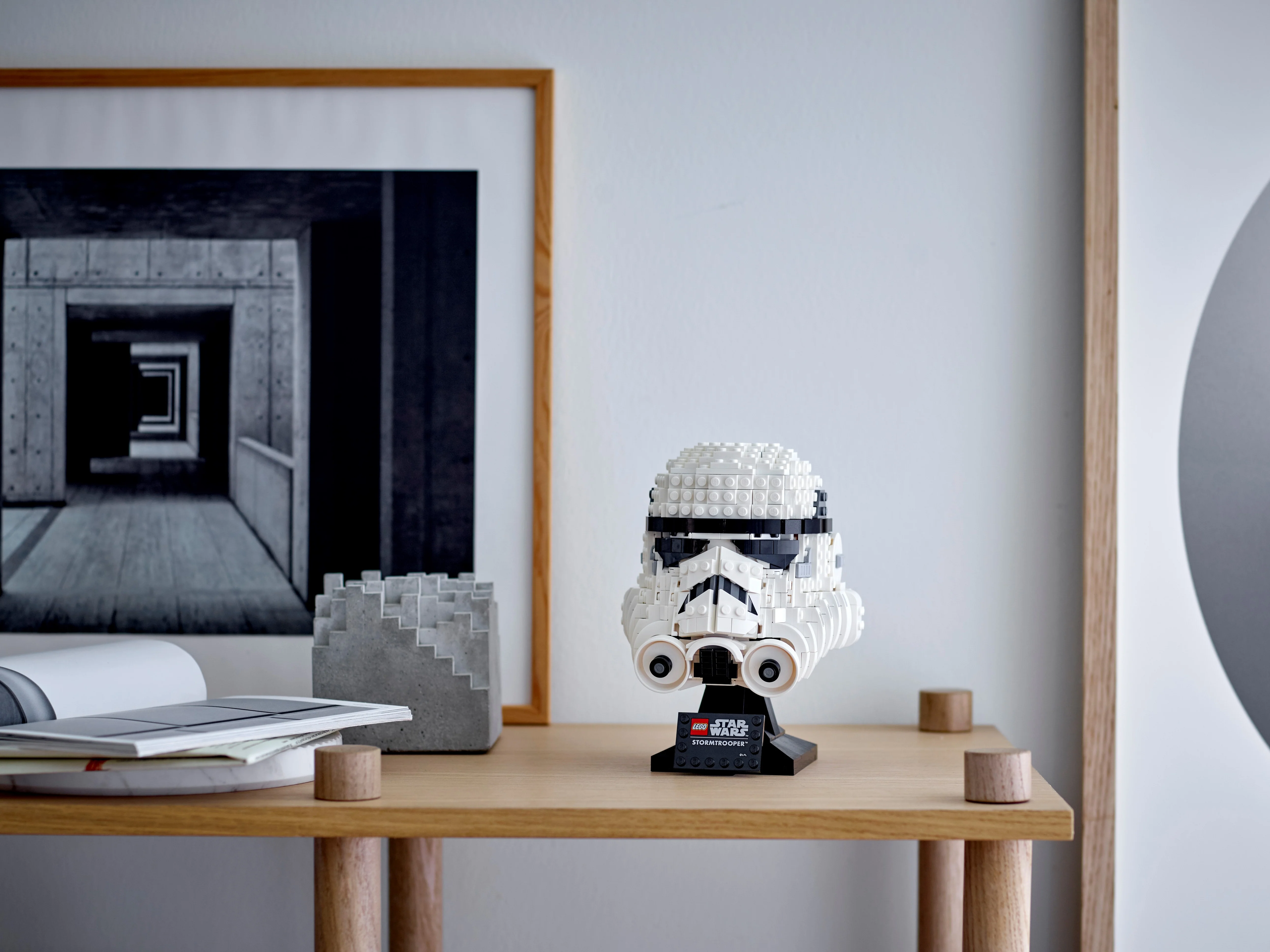 Stormtrooper Helmet - Image 10