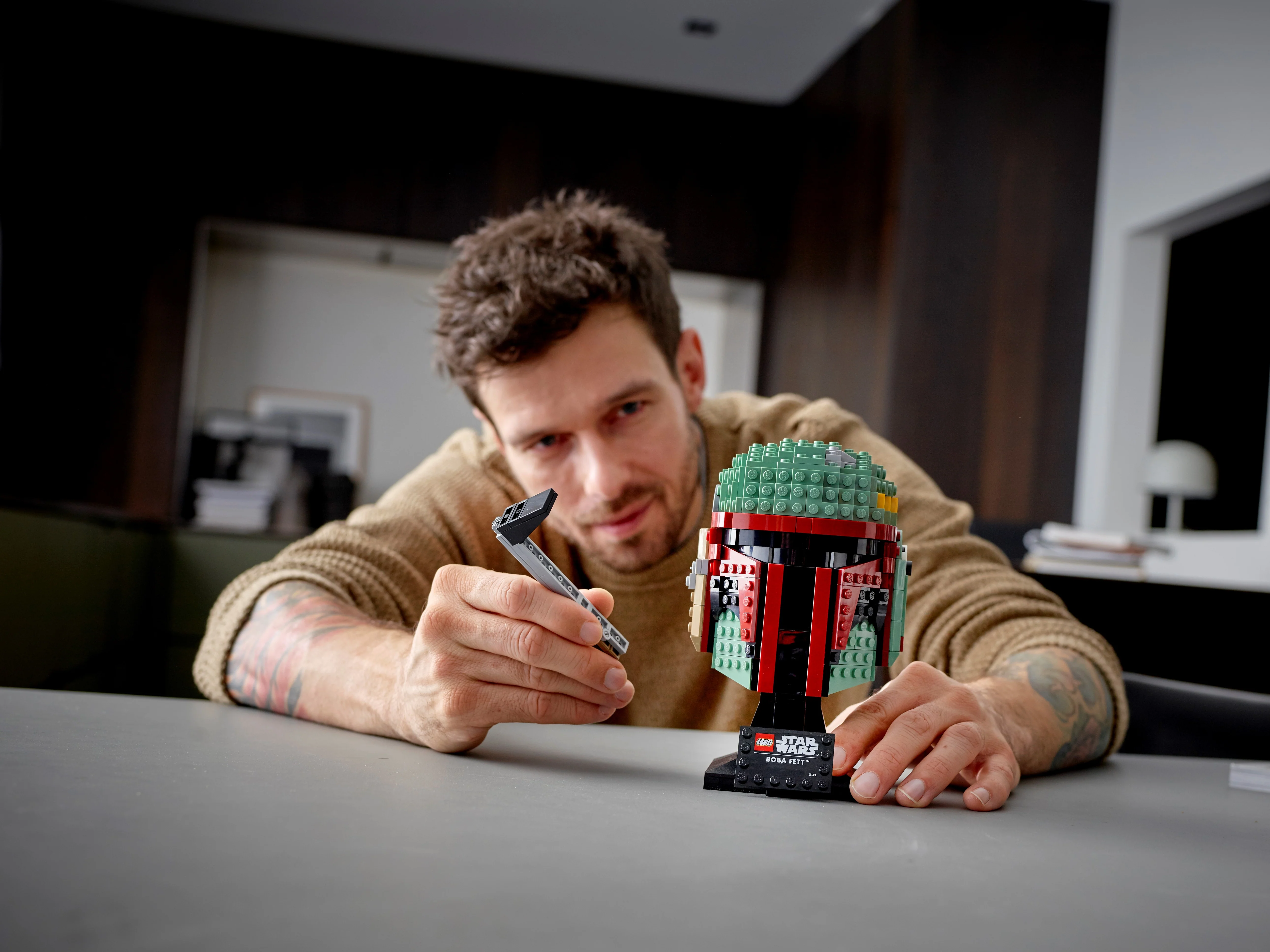 Boba Fett Helmet - Image 7