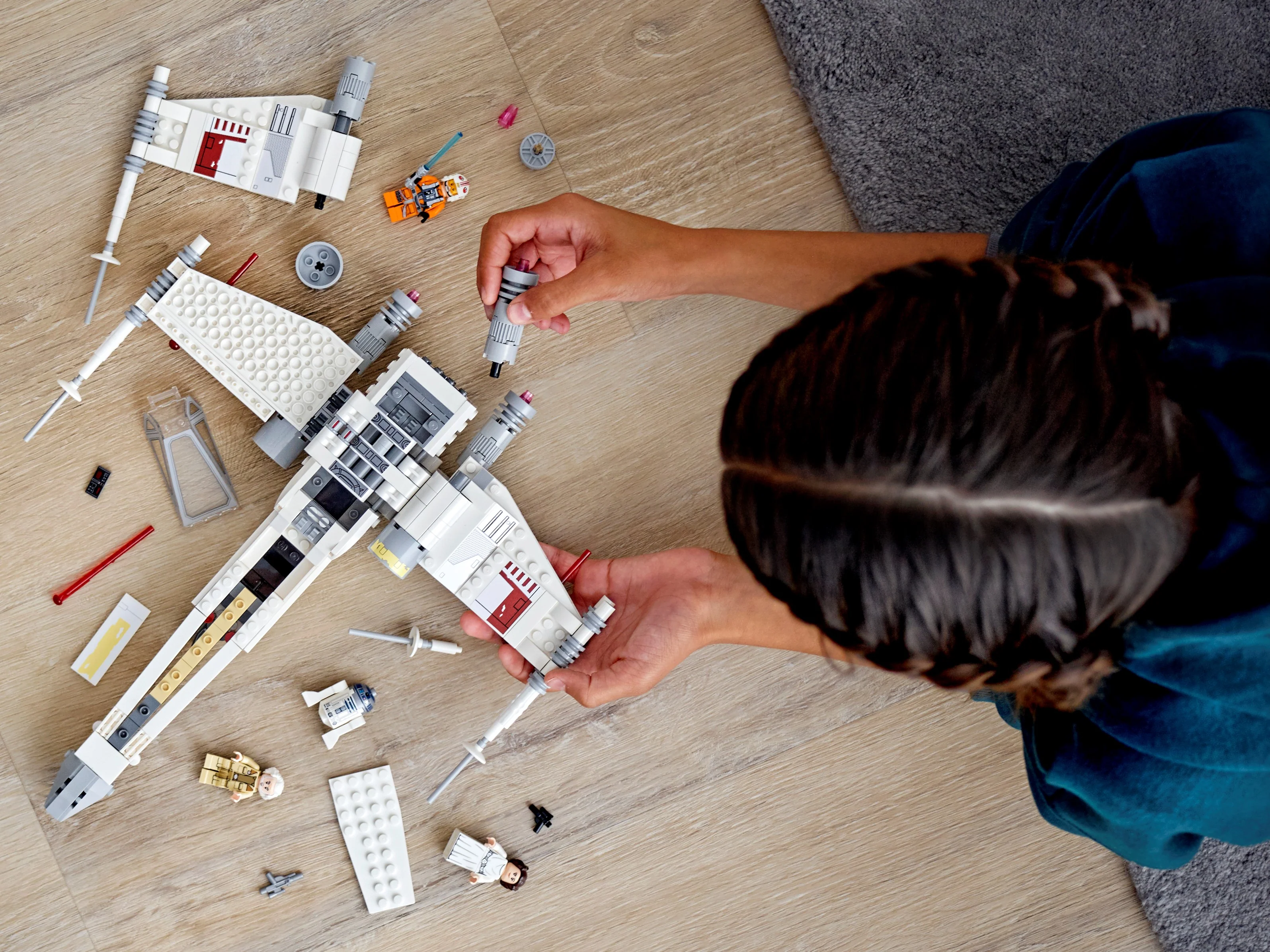 Luke Skywalker's X-Wing Fighter - Image 4