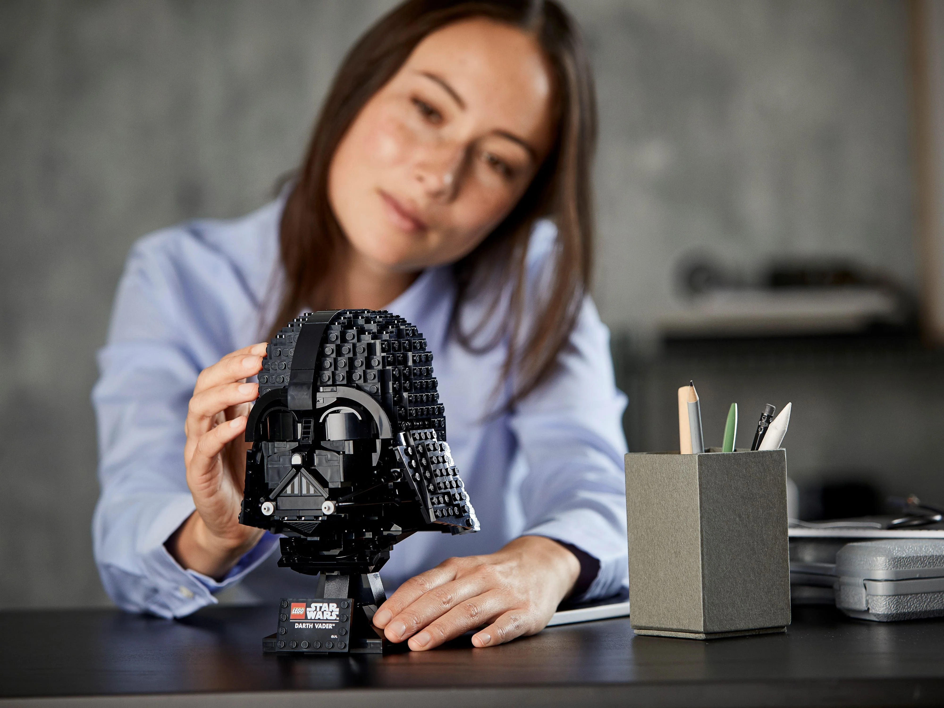 Darth Vader Helmet - Image 10