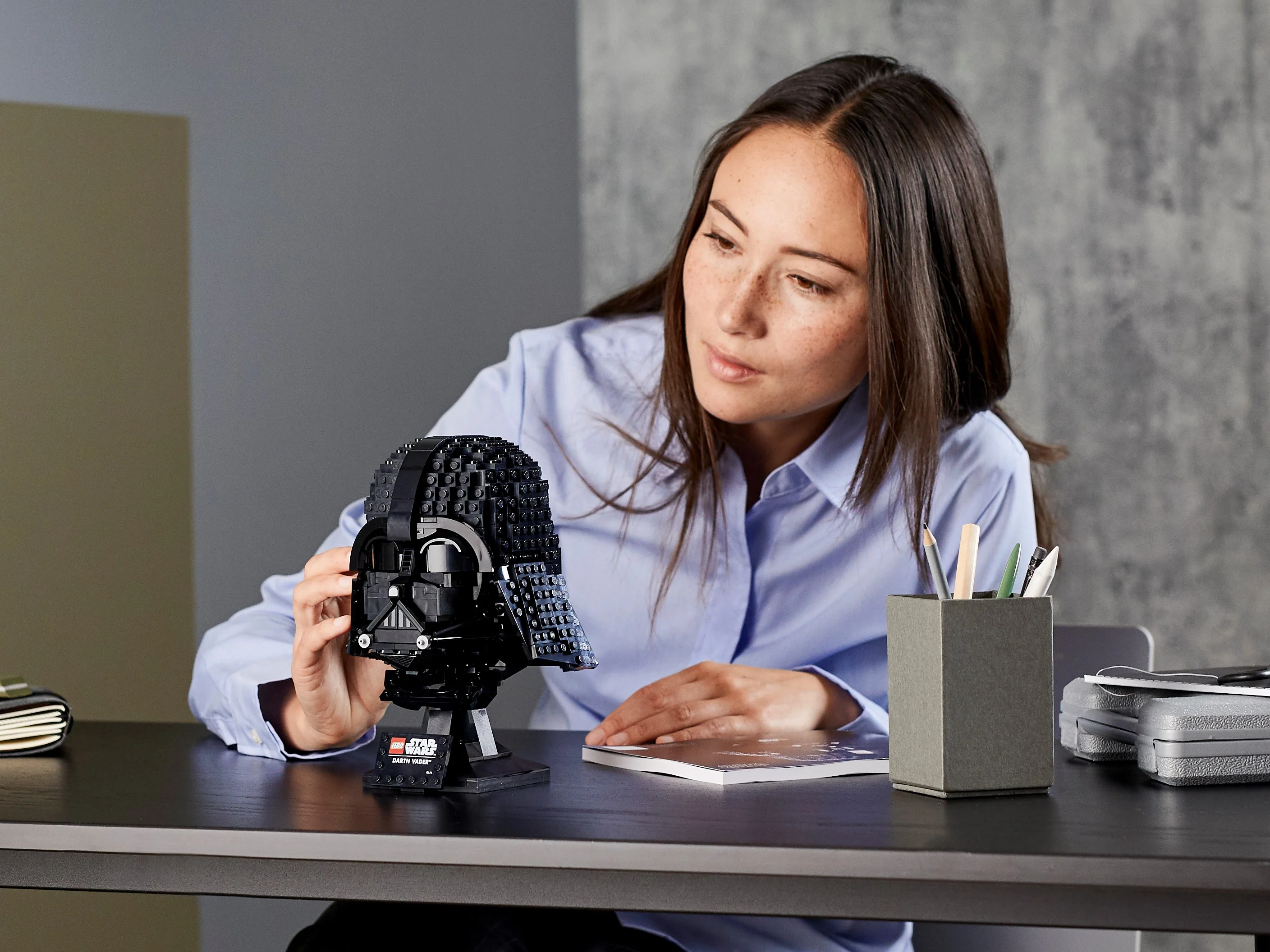 Darth Vader Helmet - Image 17