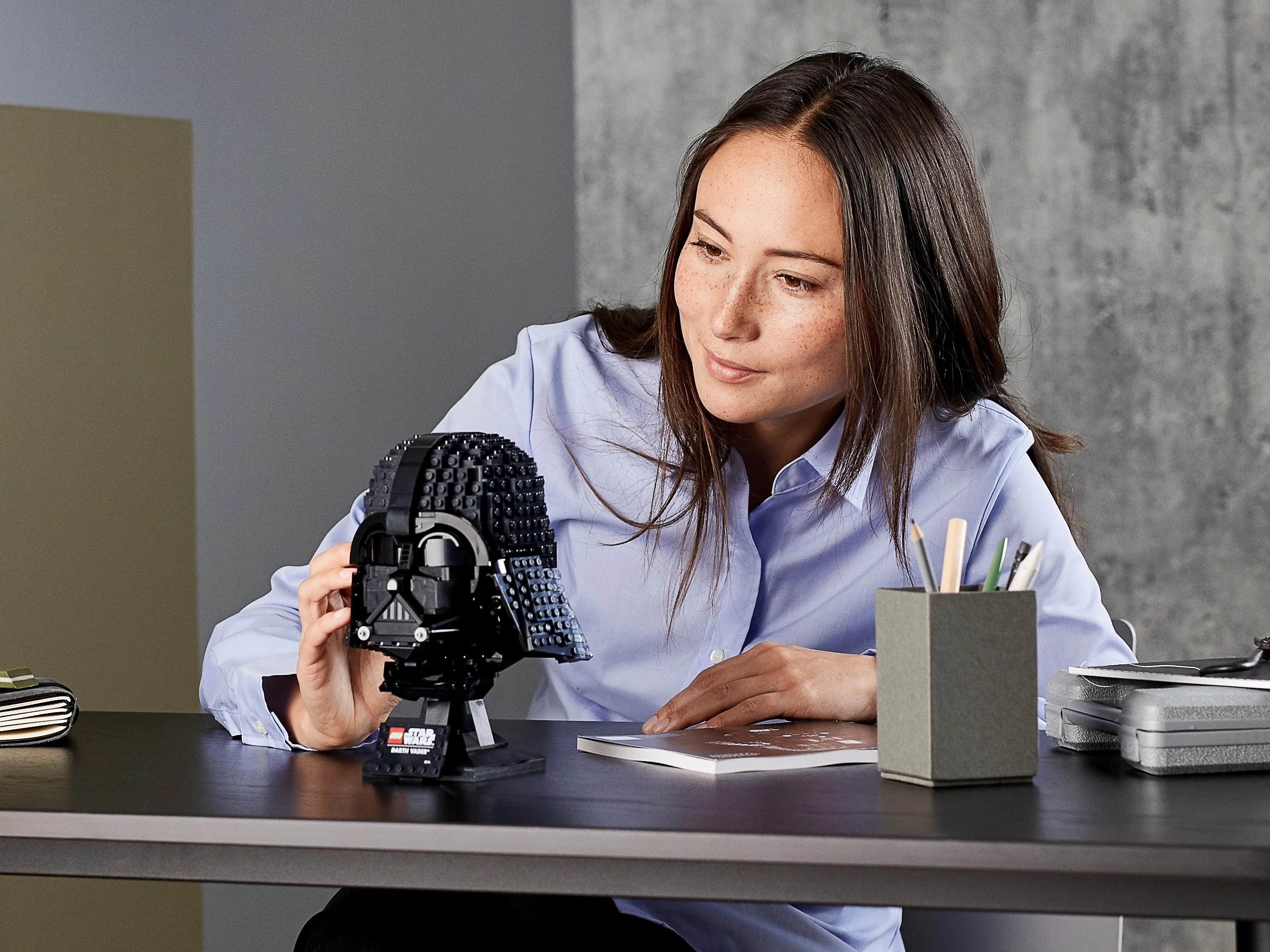 Darth Vader Helmet - Image 8