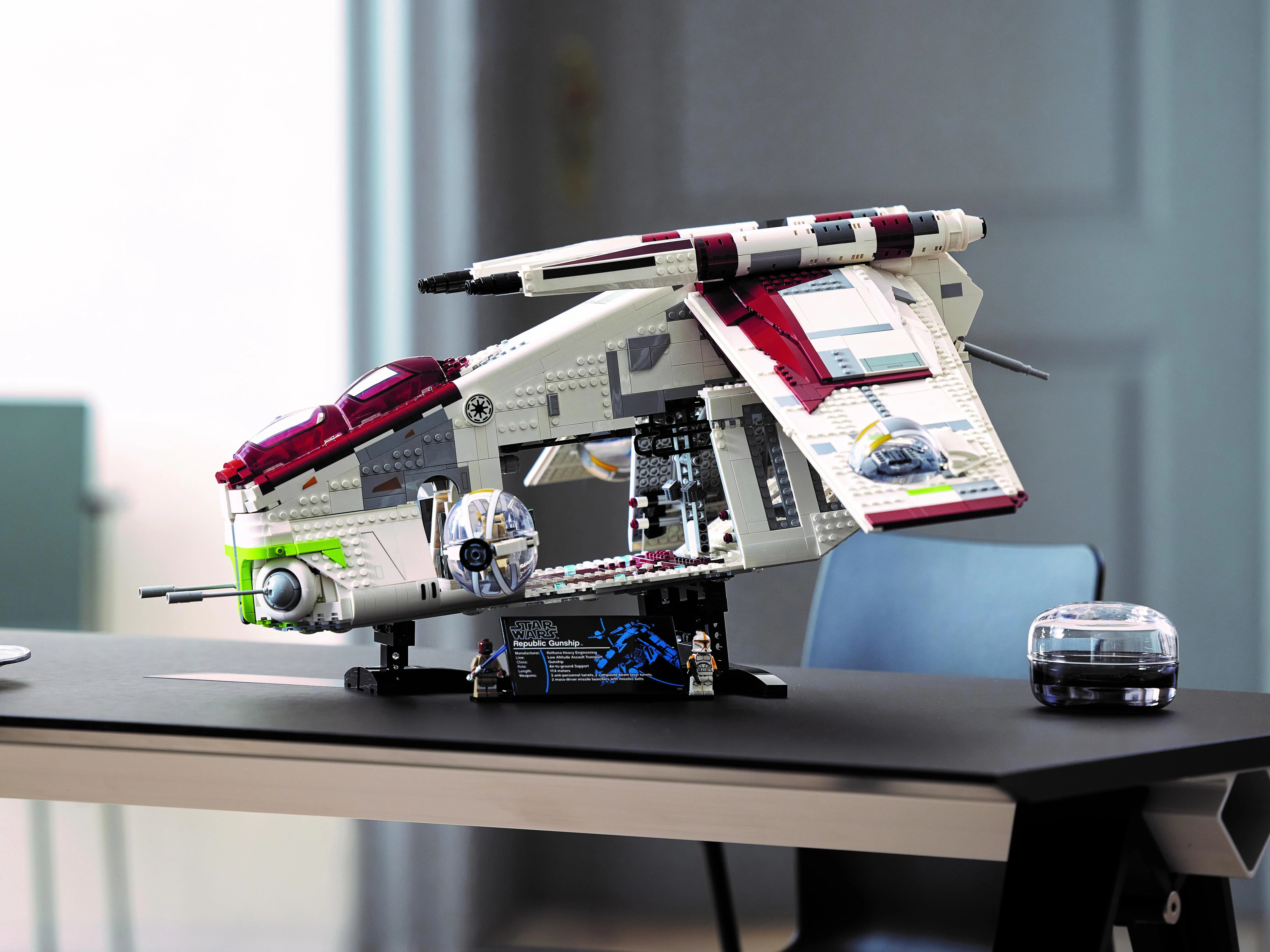 Republic Gunship - Image 11