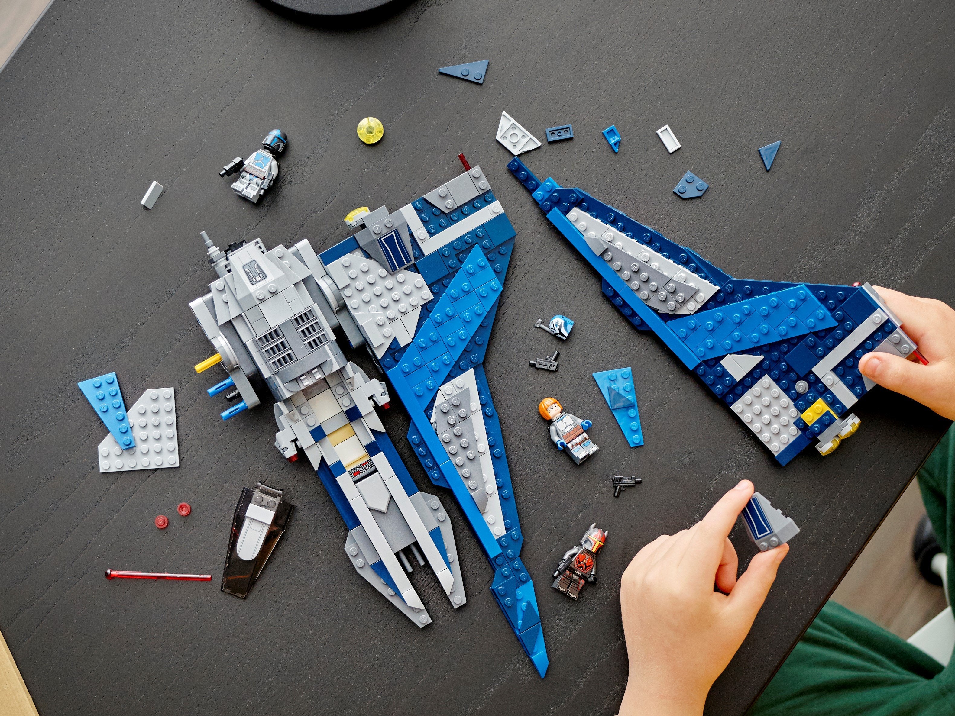 Mandalorian Starfighter - Image 10