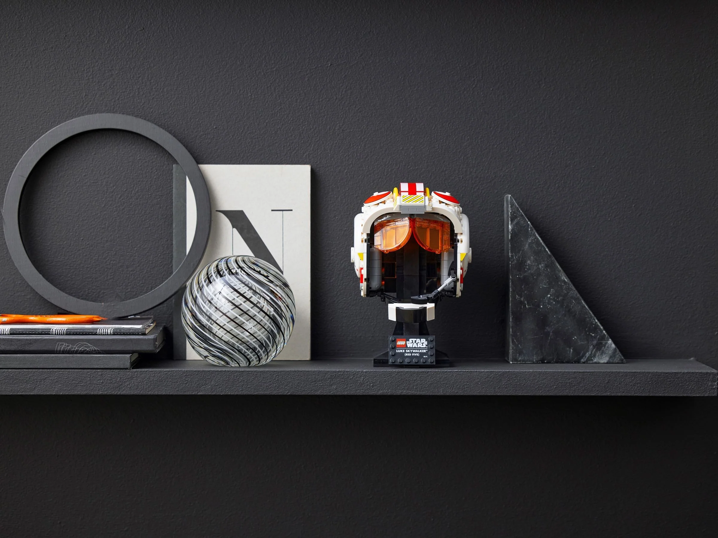 Luke Skywalker (Red Five) Helmet - Image 7