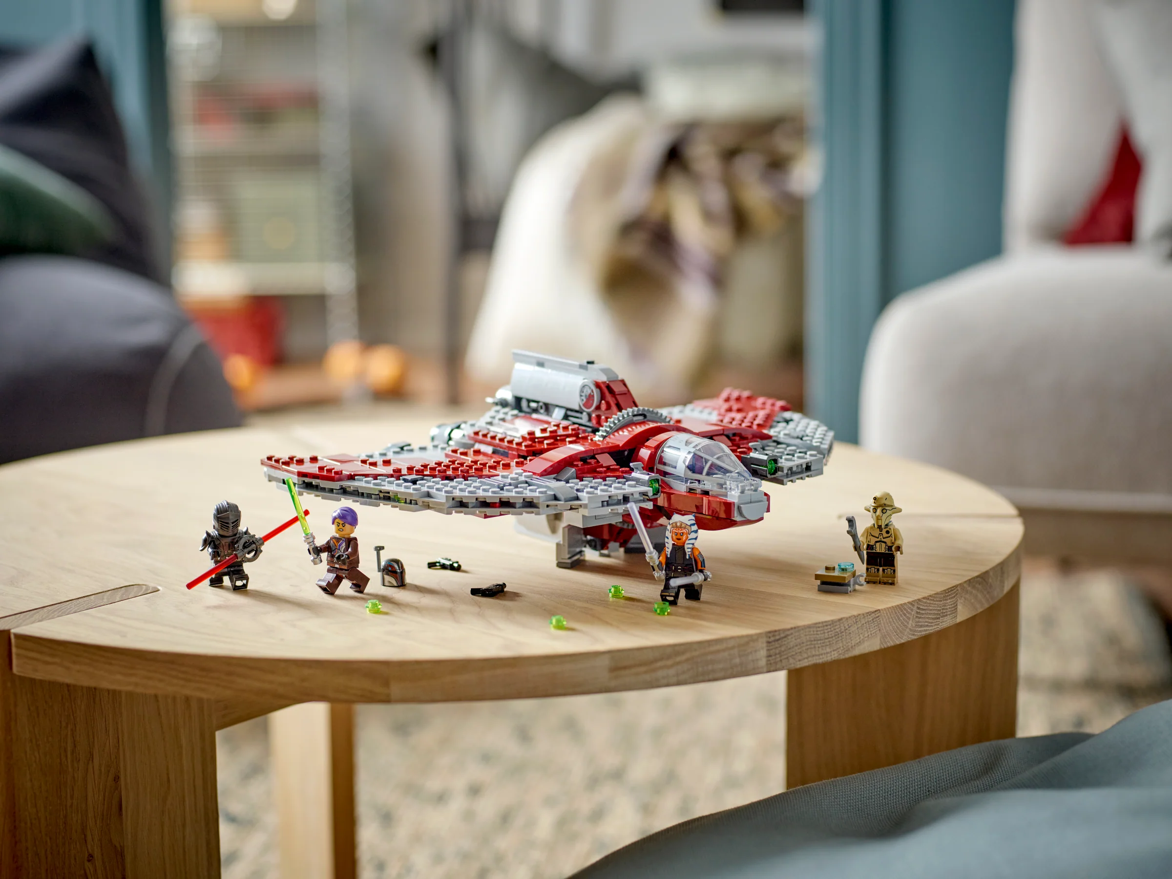 Ahsoka Tano's T-6 Jedi Shuttle - Image 10