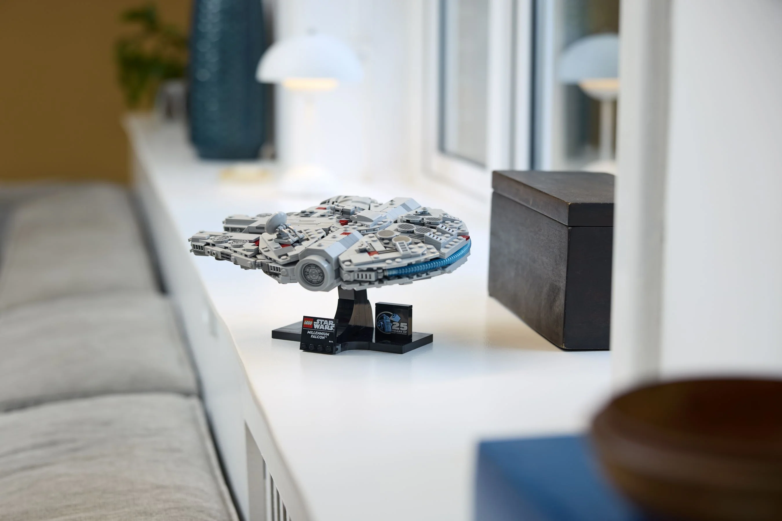 Millennium Falcon - Image 8