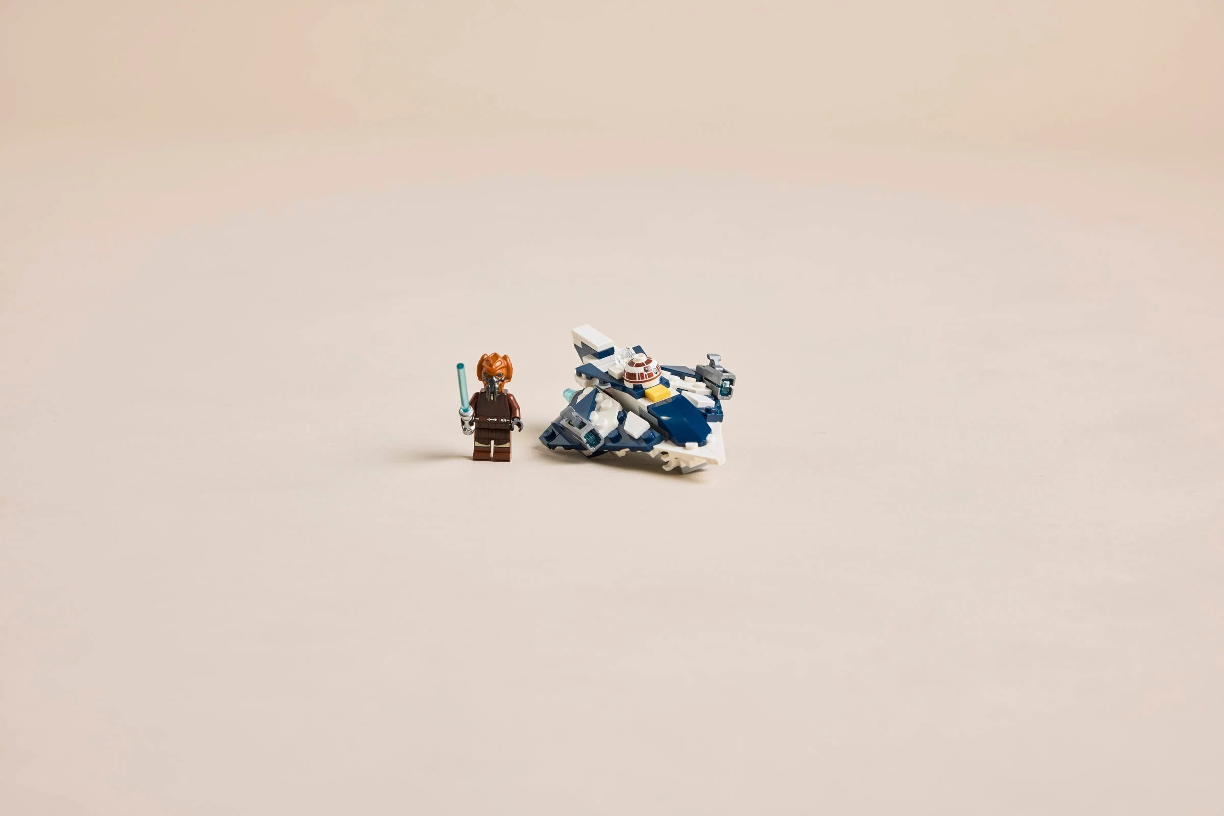 Plo Koon's Jedi Starfighter Microfighter - Image 8