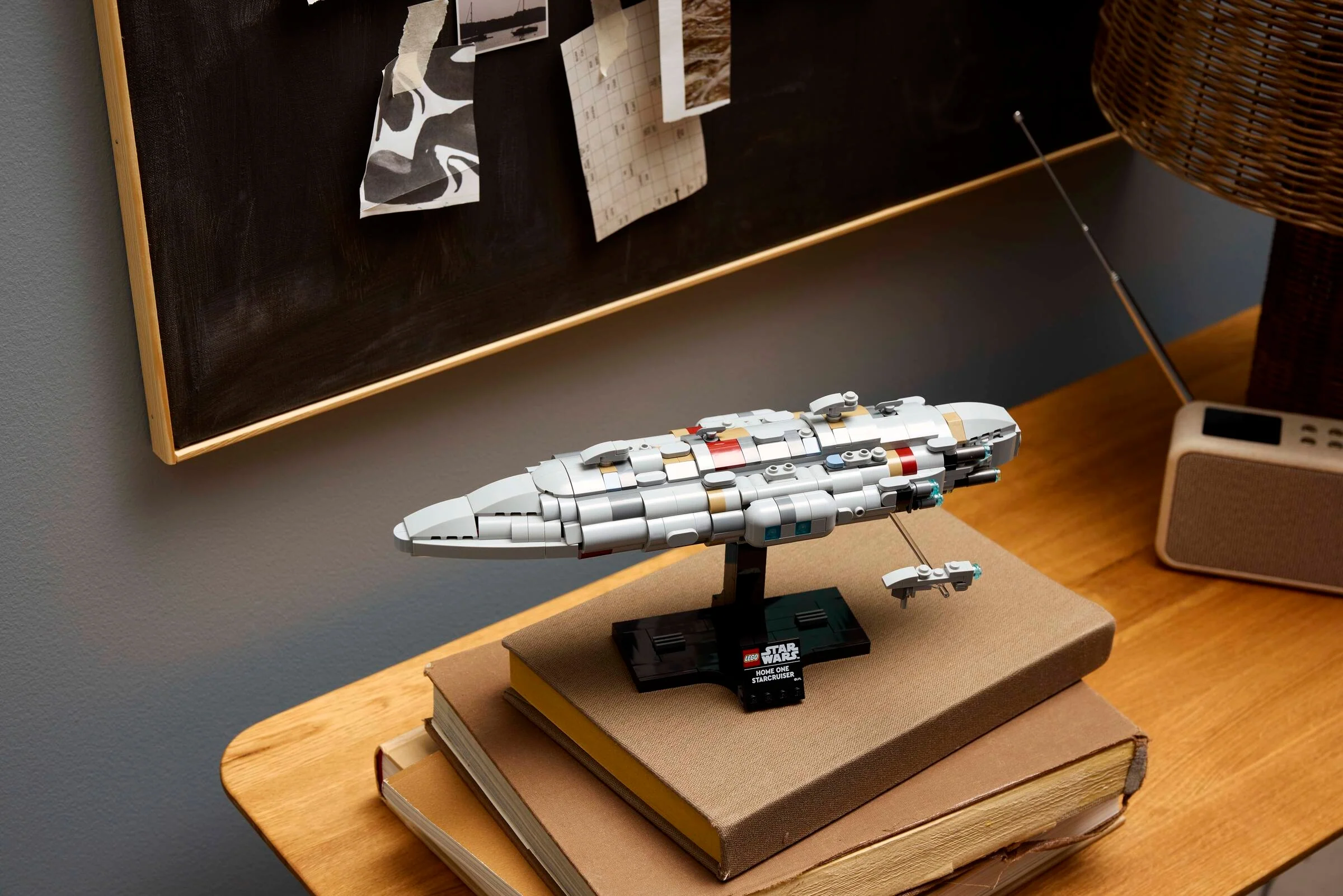 Home One Starcruiser - Image 9