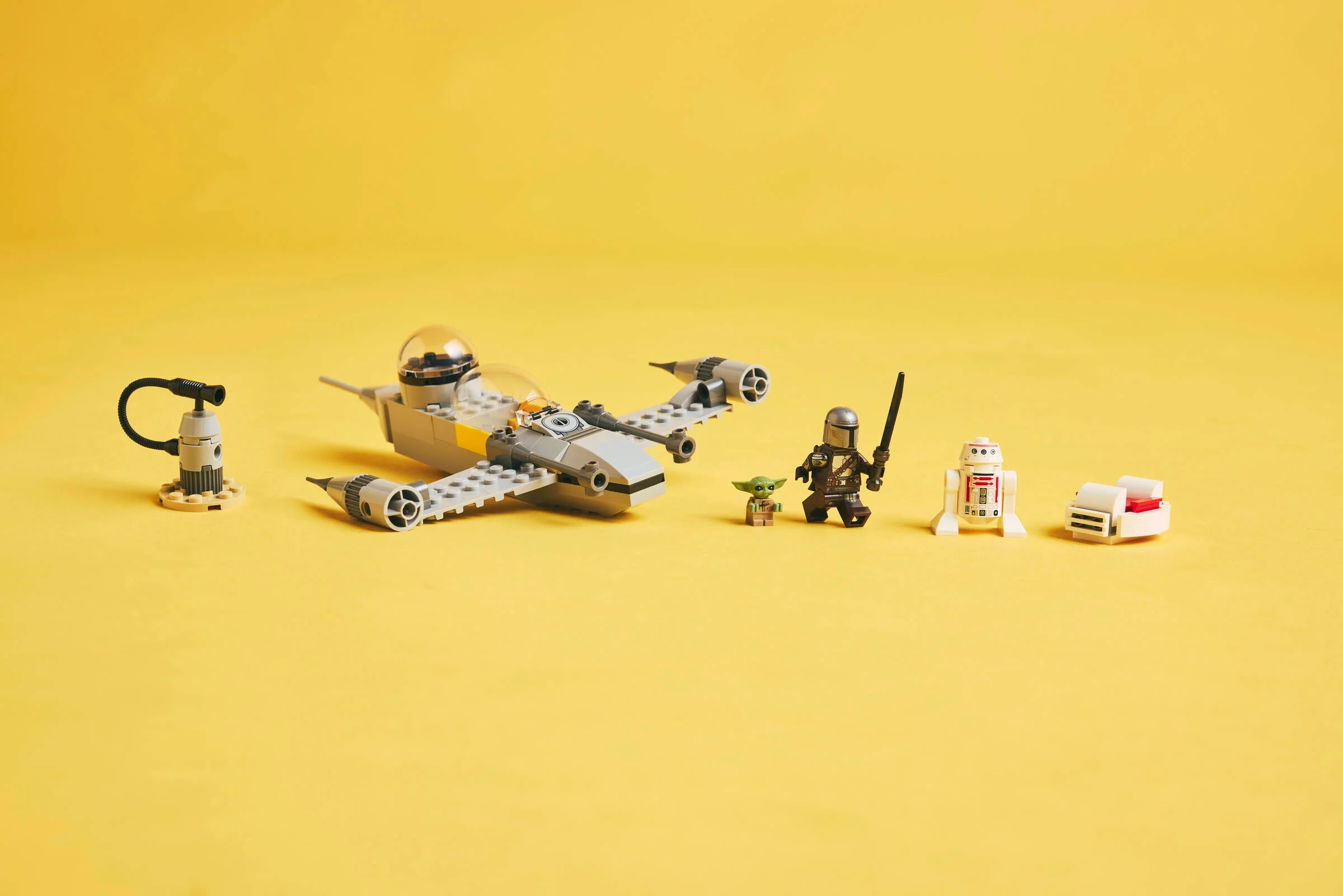 Mando and Grogu's N-1 Starfighter - Image 9