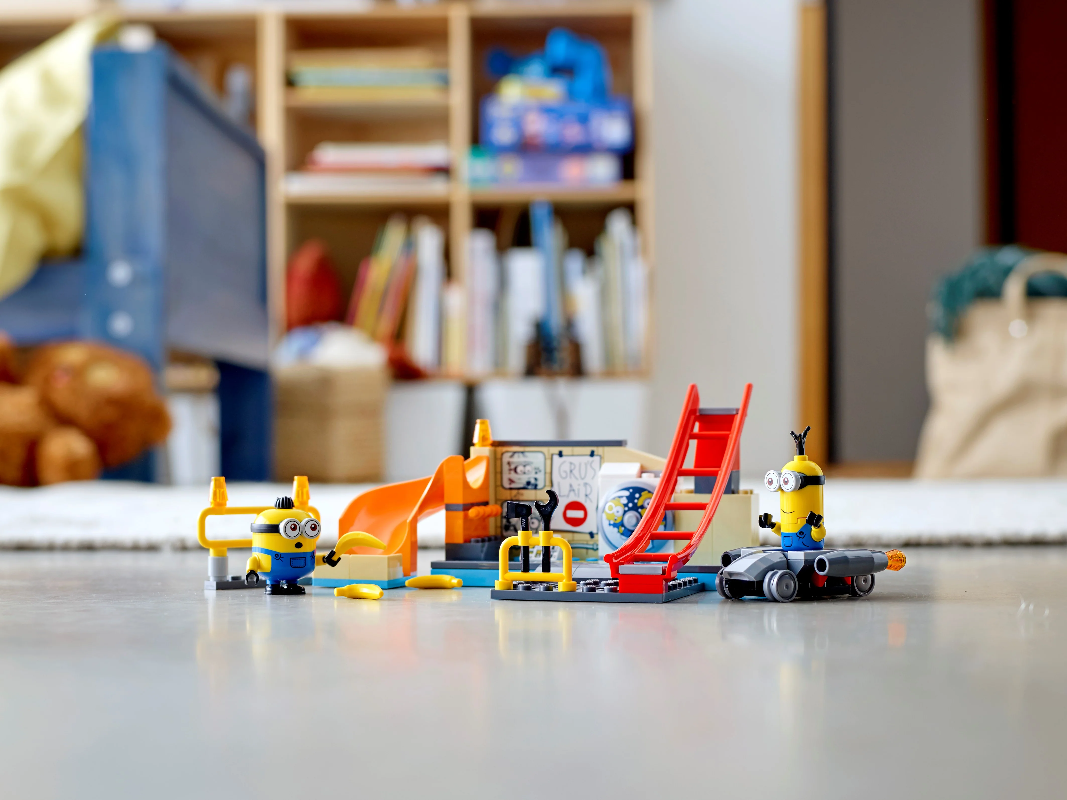 Minions in Gru's Lab - Image 9