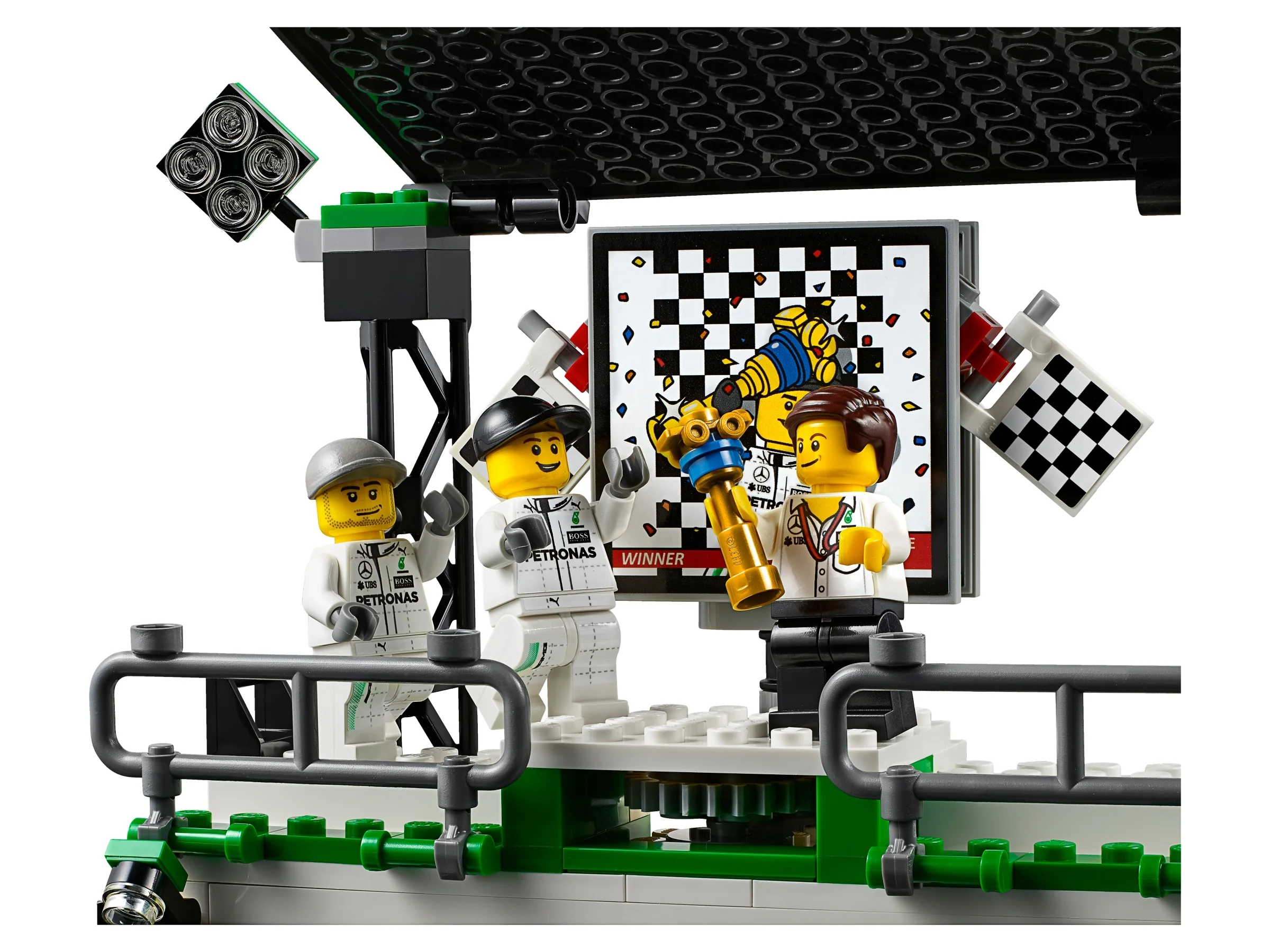 MERCEDES AMG PETRONAS Formula One™ Team - Image 6