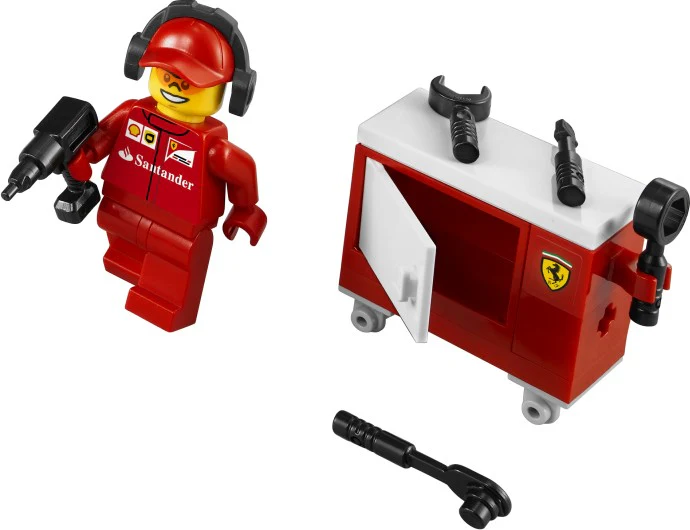 F14 T & Scuderia Ferrari Truck - Image 7