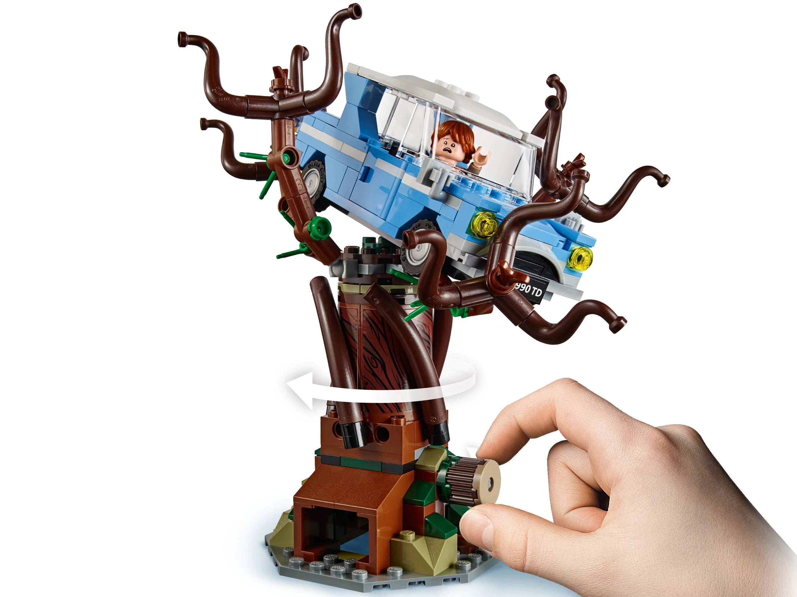Hogwarts Whomping Willow - Image 7