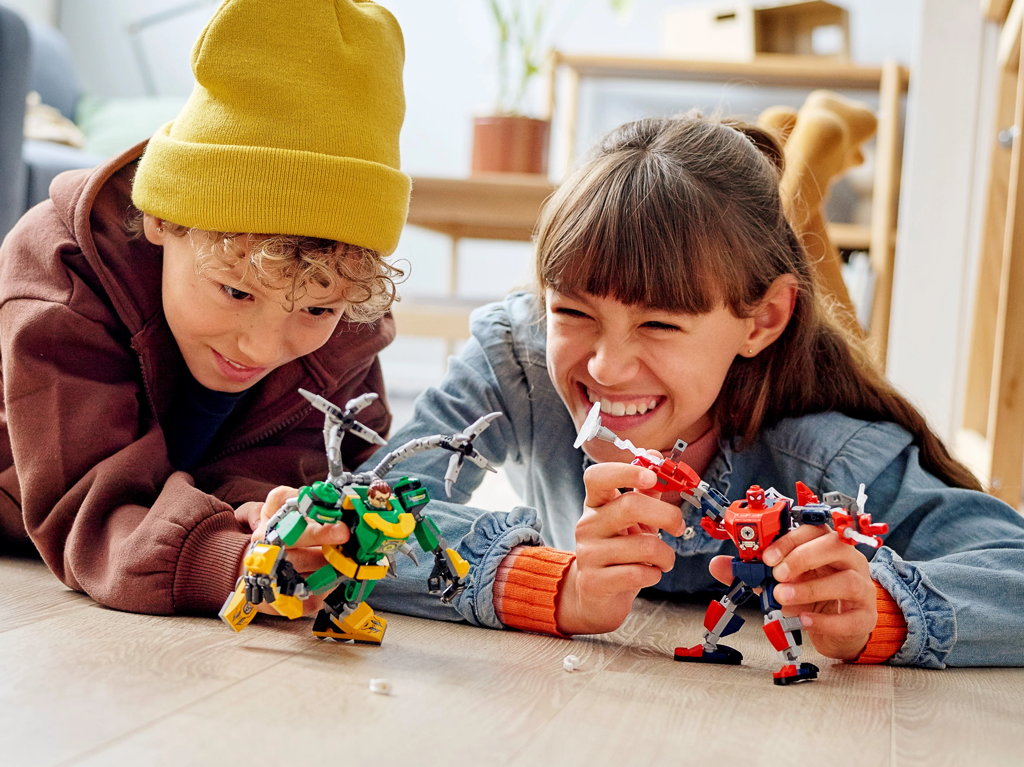 Spider-Man & Doctor Octopus Mech Battle - Image 9