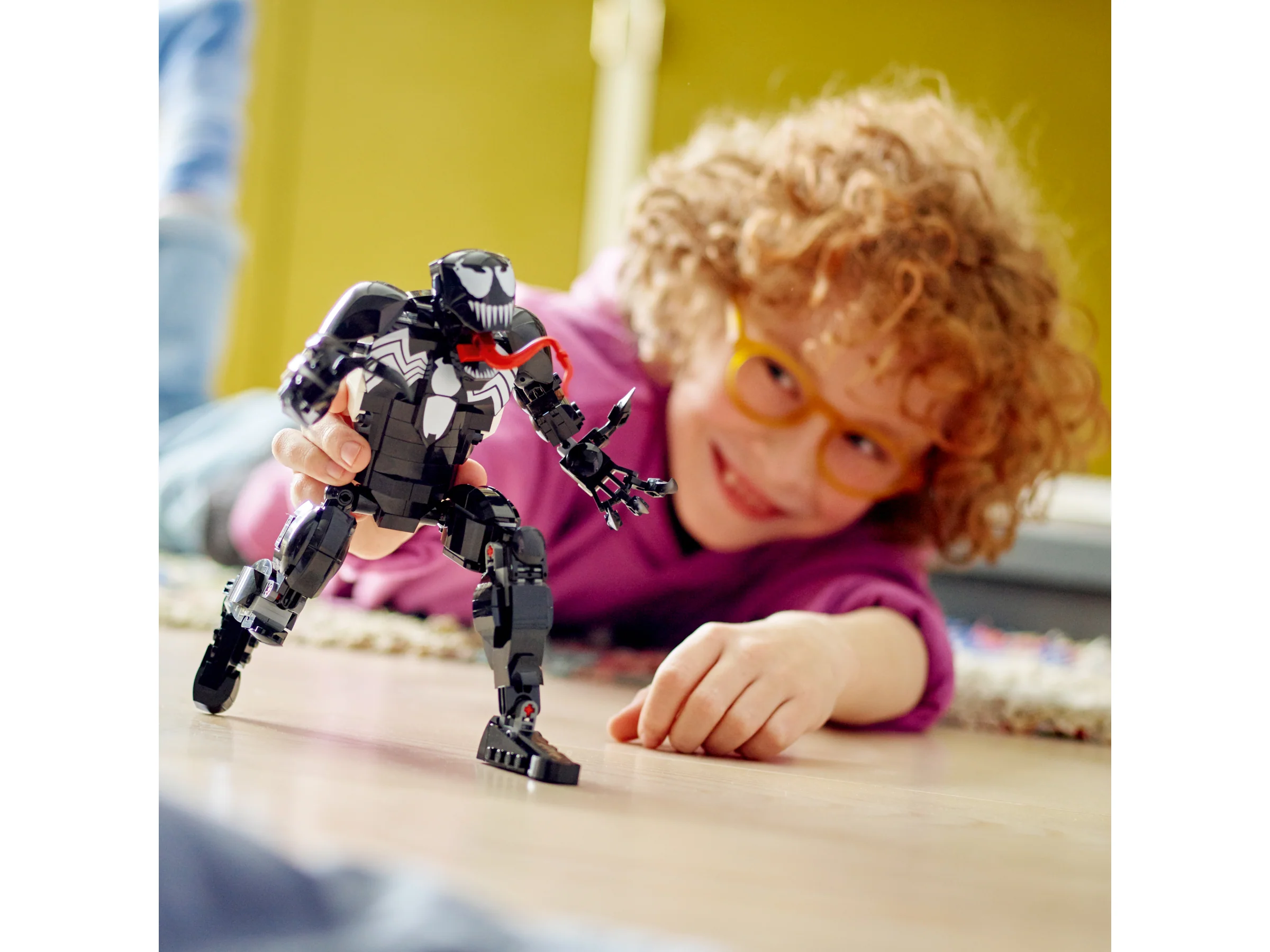 Venom Figure - Image 6