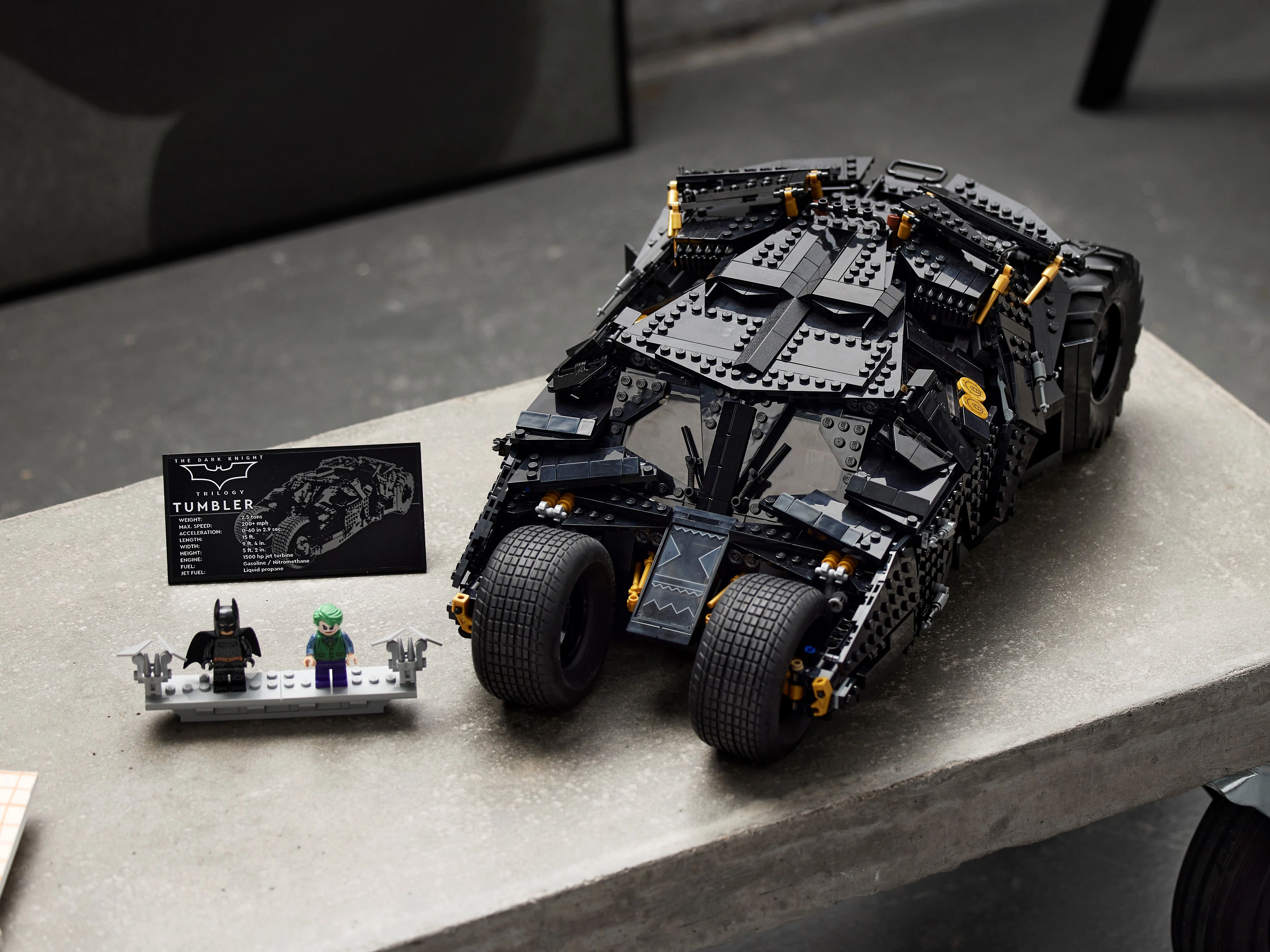 Batmobile Tumbler - Image 24