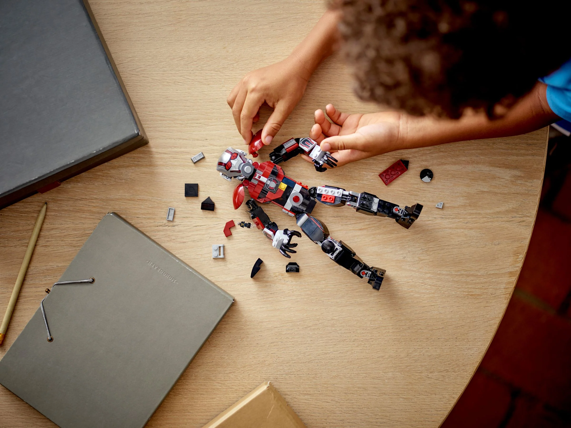 Ant-Man Construction Figure - Image 5