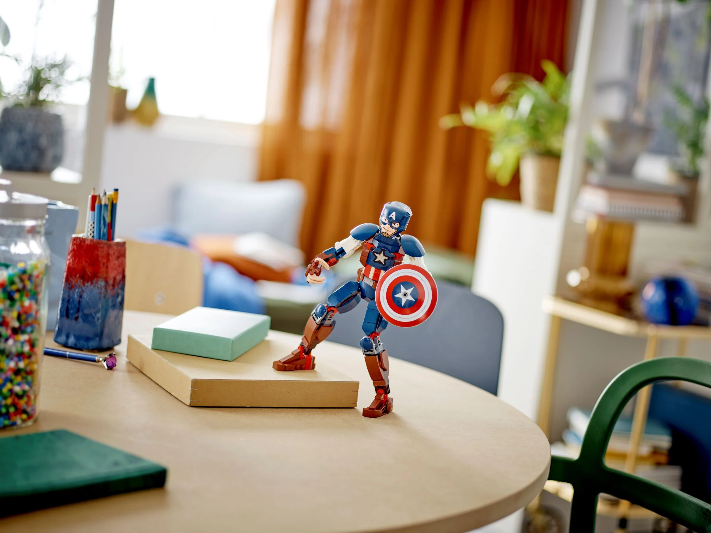 Captain America Construction Figure - Image 6