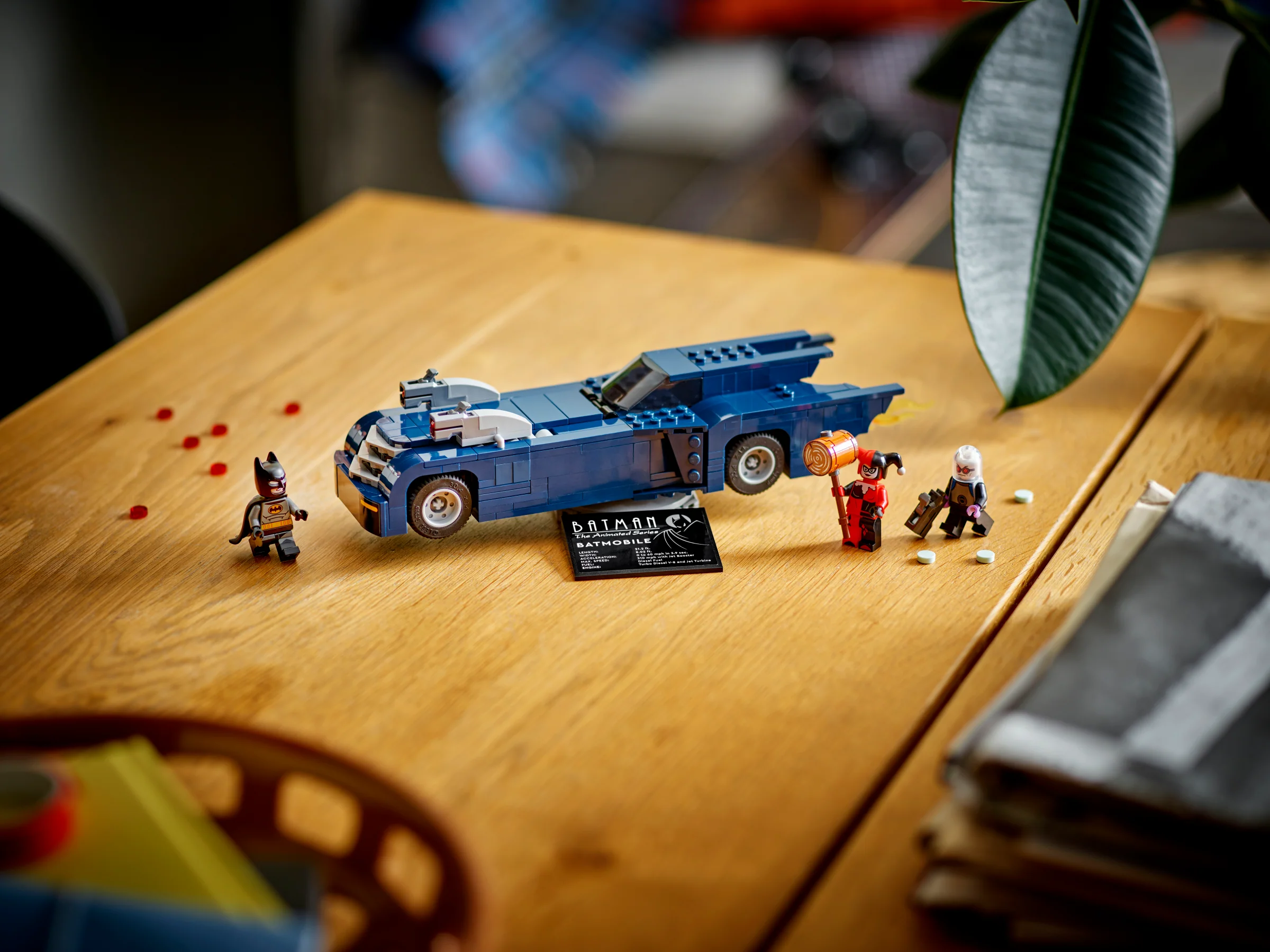 Batman with the Batmobile vs. Harley Quinn and Mr. Freeze - Image 10